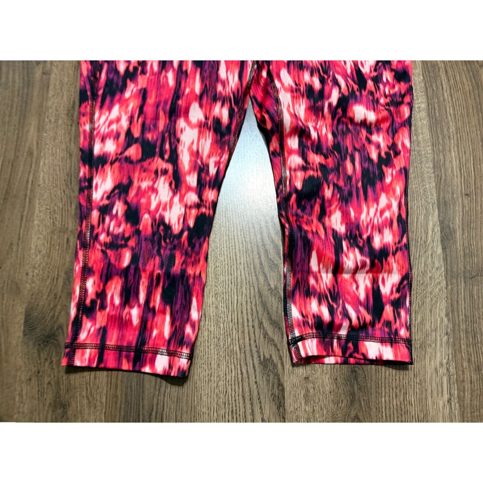 Vintage Exertek Pants Womens Petite Large Red White Black Capri Leggings Athletic Wear Size 36" / US 14 / IT 50 - 3 Thumbnail