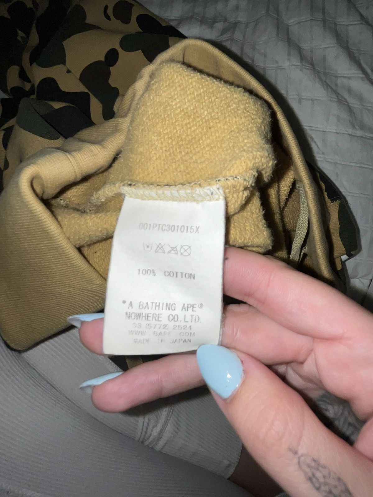 Bape A bathing ape 1st shark sweatpants Size US 36 / EU 52 - 6 Thumbnail