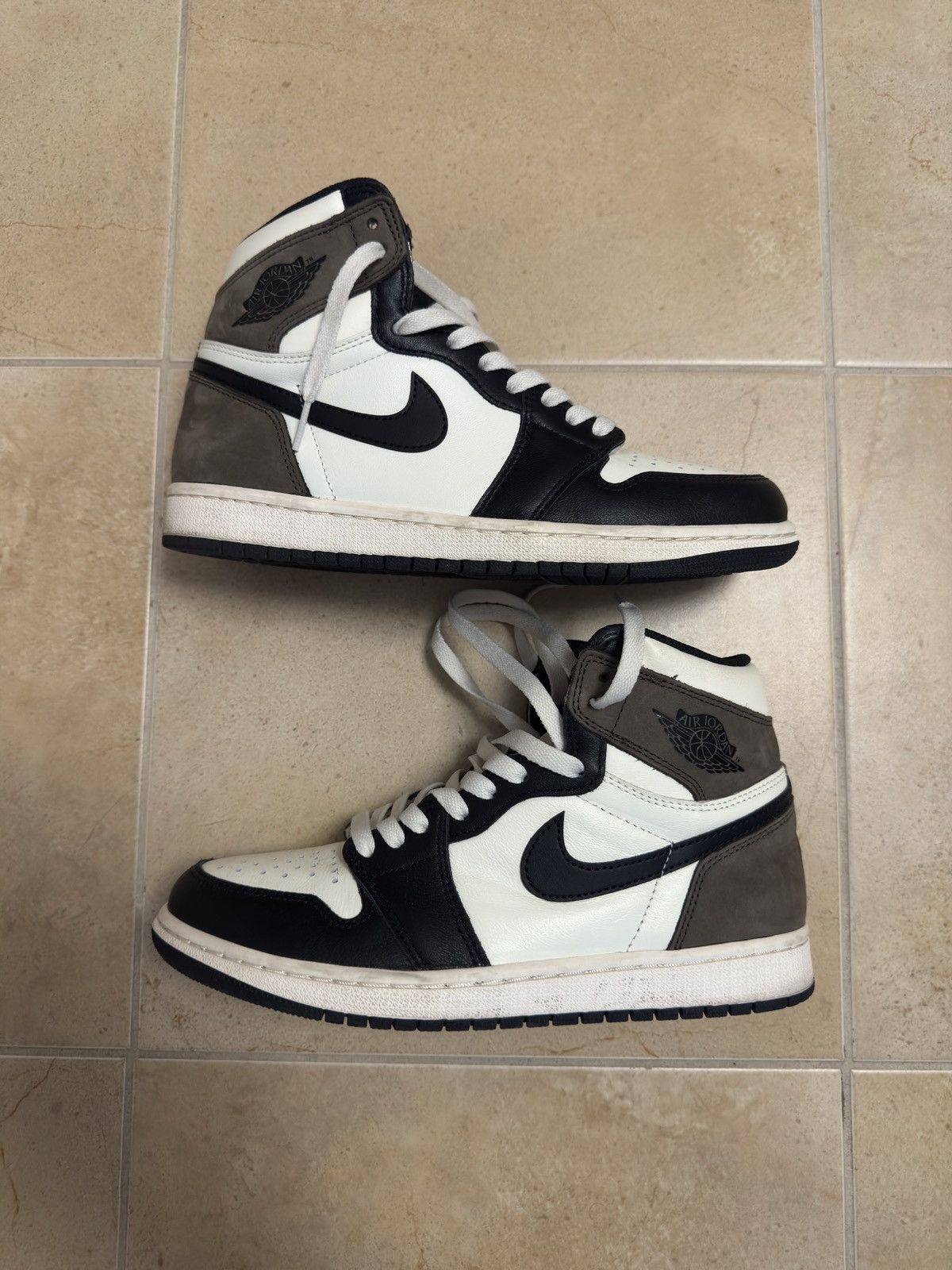 Jordan Retro High “Dark Mocha” Size: US Men's