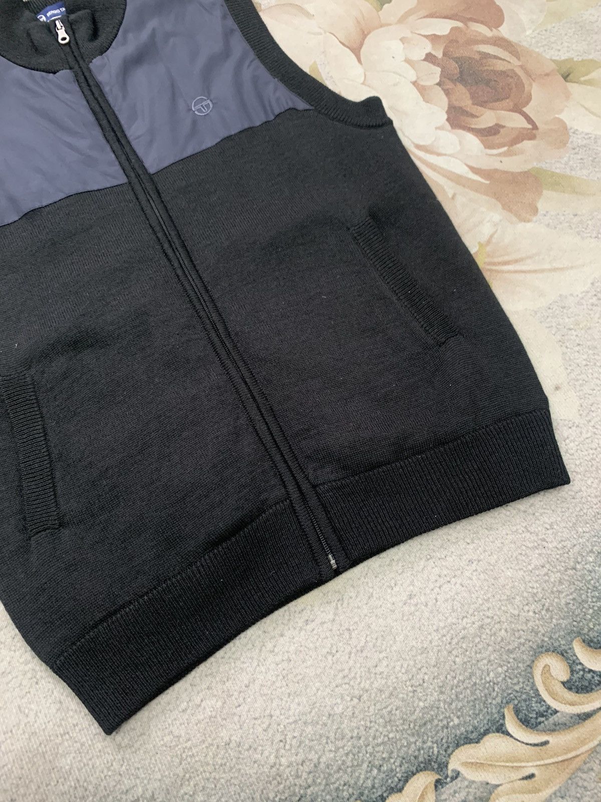 Sergio Tacchini × Vintage Vtg Sergio Tacchini Vest Size US L / EU 52-54 / 3 - 5 Thumbnail