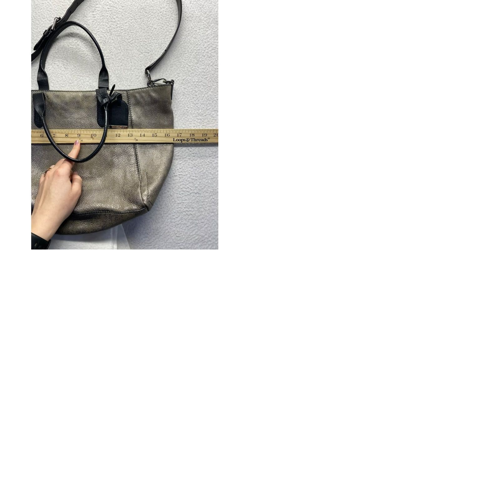 Cole Haan Cole Haan Metallic Pebbled Leather Shoulder Tote Bag Womens Bag Metallic Finish Pebbled Leather Shoulder Bag Good Condition Size ONE SIZE - 9 Thumbnail