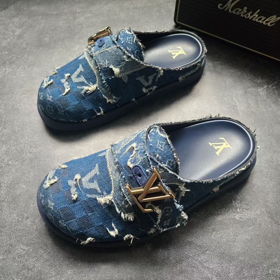 Louis Vuitton Louis Vuitton Collab Sandals 25 Men Size US 10 / EU 43 - 1 Thumbnail