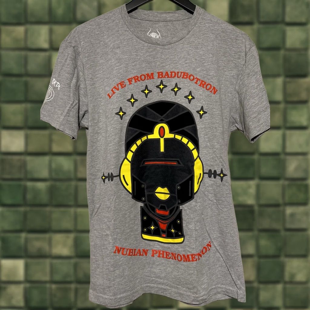 Vintage Erykah Badu Live From Badubotron 2021 Tour T Shirt Neo Soul Size M Grey Size US M / EU 48-50 / 2 - 1 Thumbnail