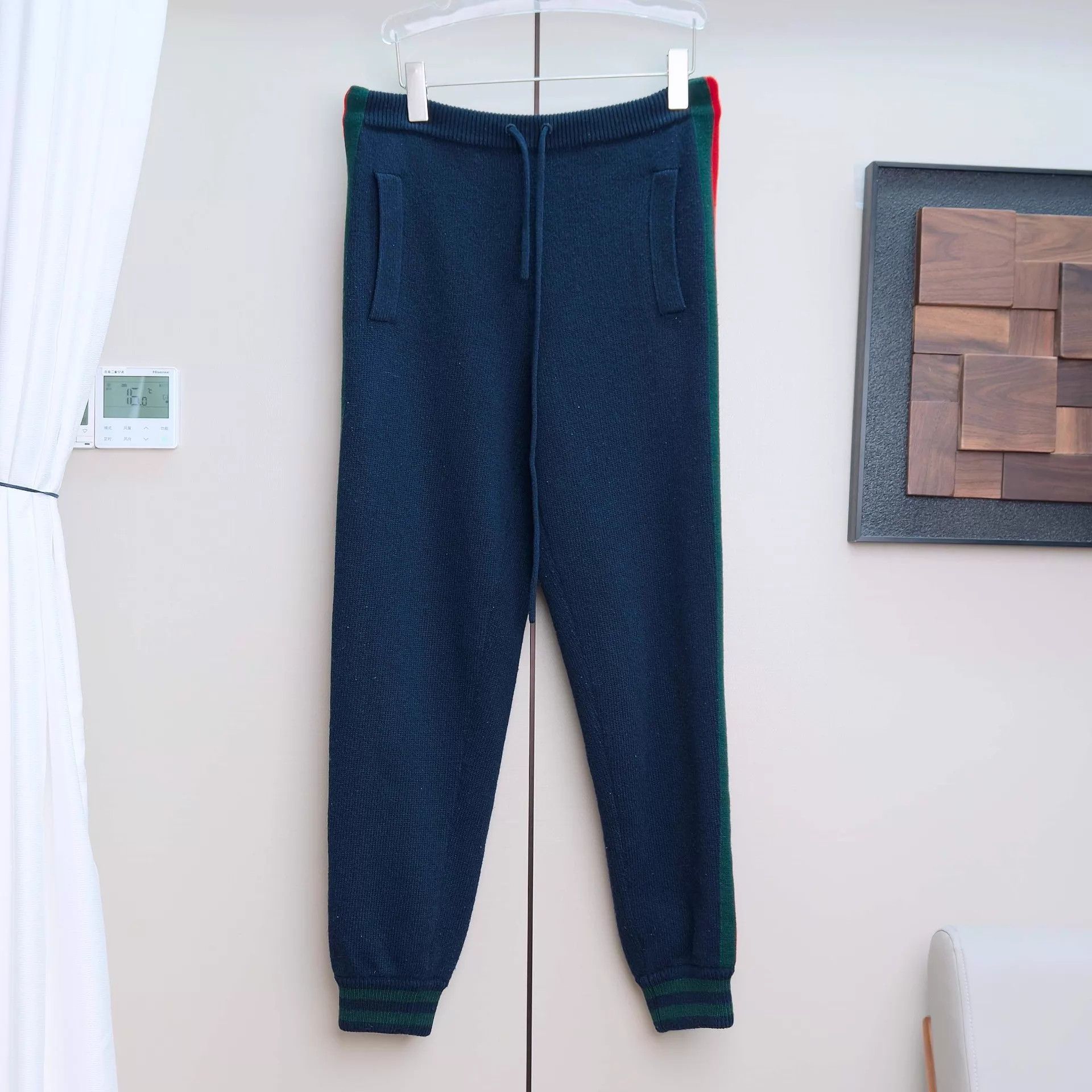 Gucci GUCCI XS Elastic Waist Drawstring Knit Pants Size US 27 - 1 Thumbnail