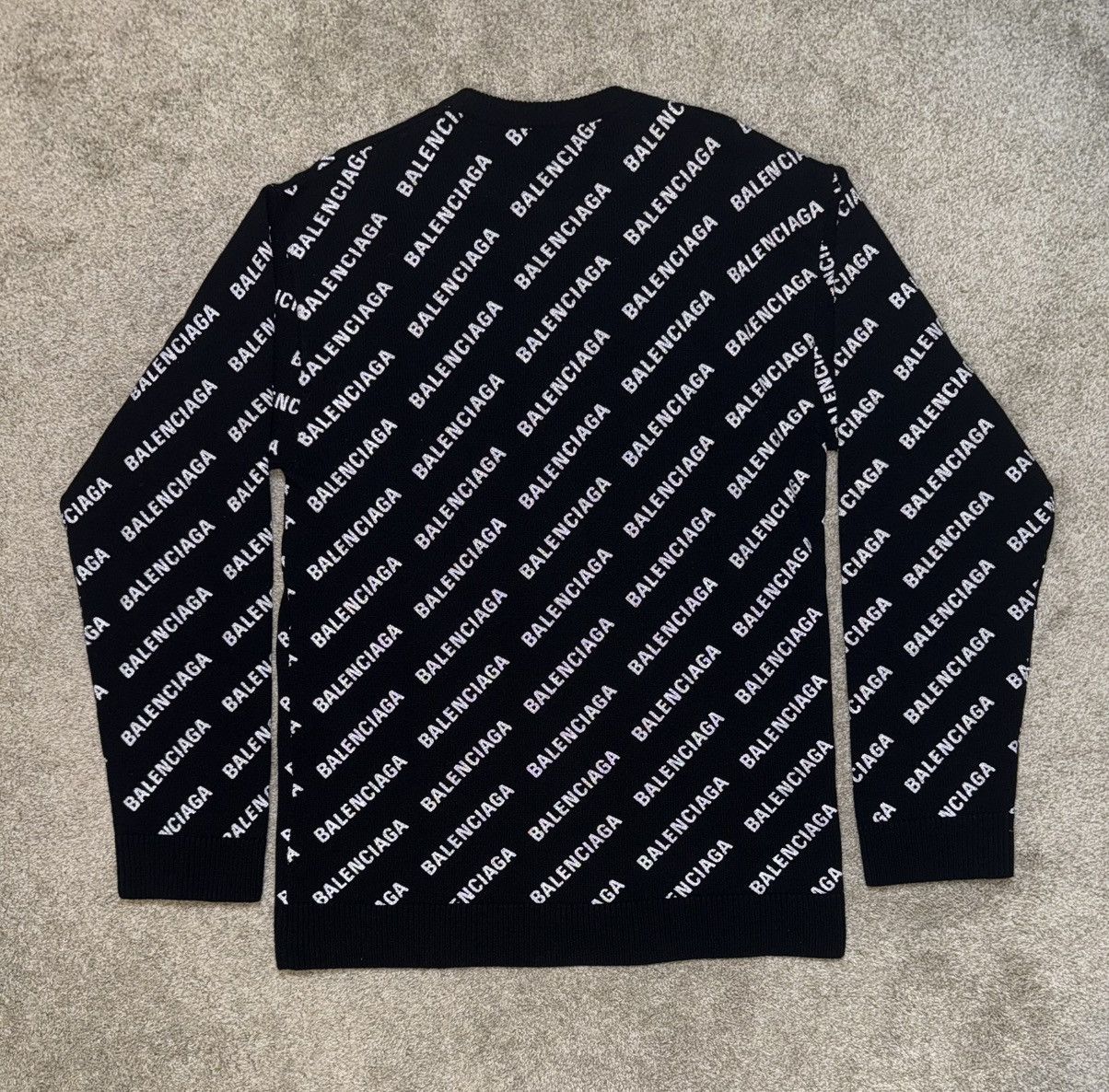 Balenciaga Balenciaga All Over Logo Reflective Wool Knit Sweater Size US L / EU 52-54 / 3 - 2 Thumbnail