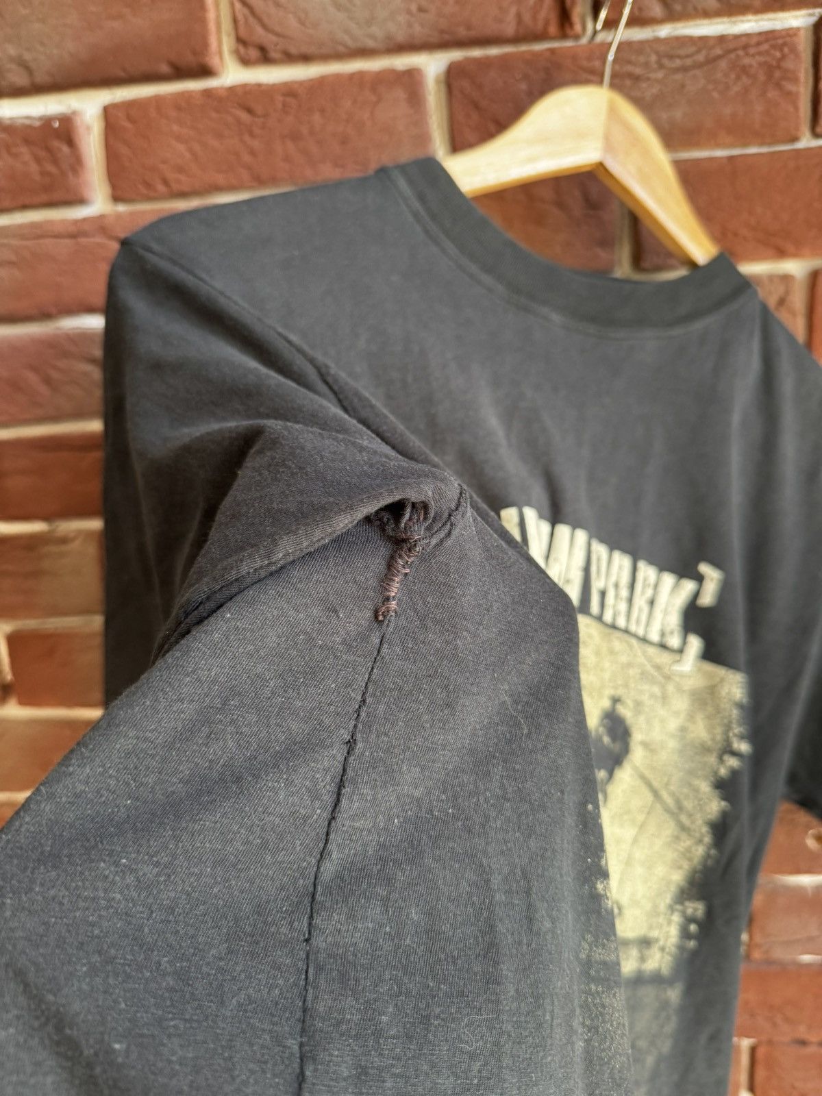 Band Tees Rare Vintage 00s Linkin Park Meteora Numetal Band Tee Size US XS / EU 42 / 0 - 8 Thumbnail