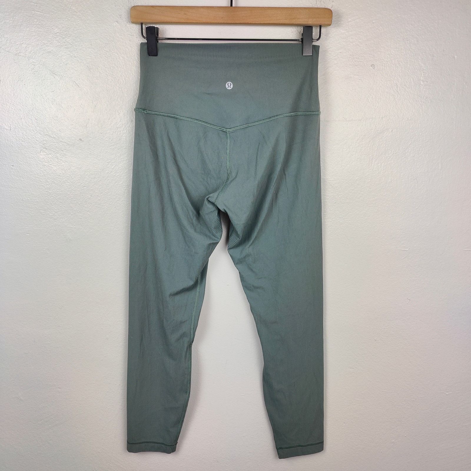 Lululemon Lululemon Align Ribbed High-Rise Pant 25" Womens 8 Green Size 30" / US 8 / IT 44 - 5 Thumbnail