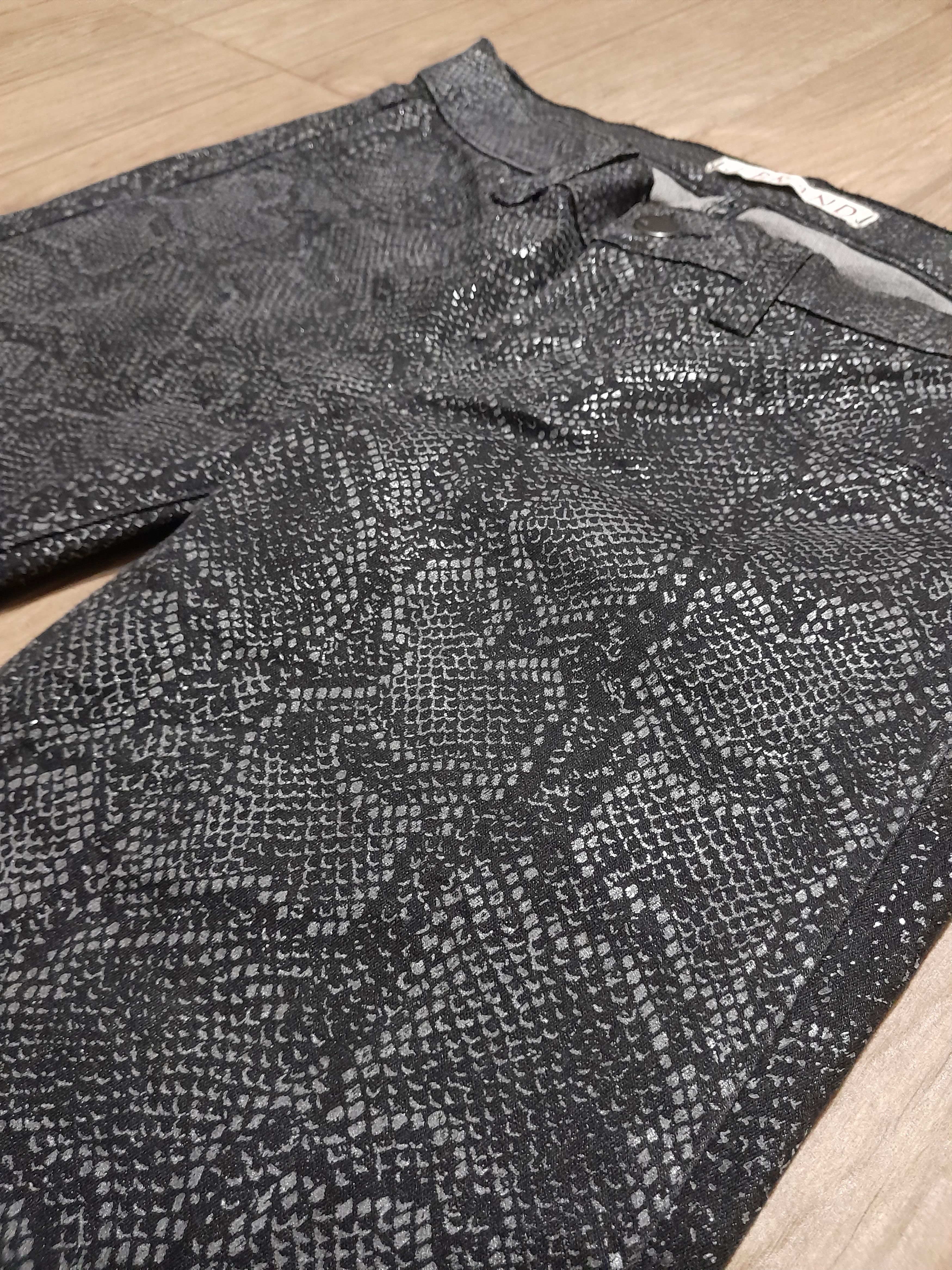 J Brand J BRAND Matte Boa Python Snake Print Jeans Leggings Size 25 Size 25" / US 0 / IT 36 - 5 Thumbnail