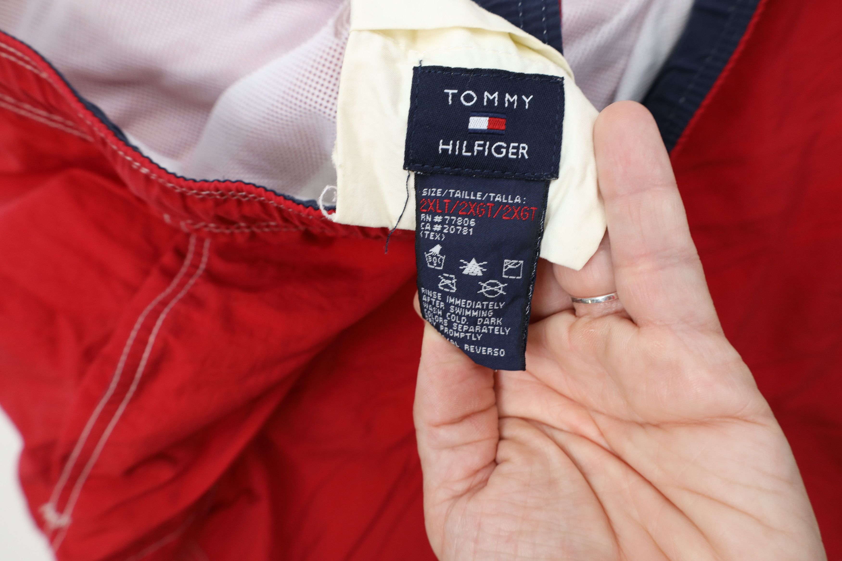 Tommy Hilfiger Vintage 90s Tommy Hilfiger Spell Out Lined Shorts AS IS Size US 38 / EU 54 - 8 Thumbnail