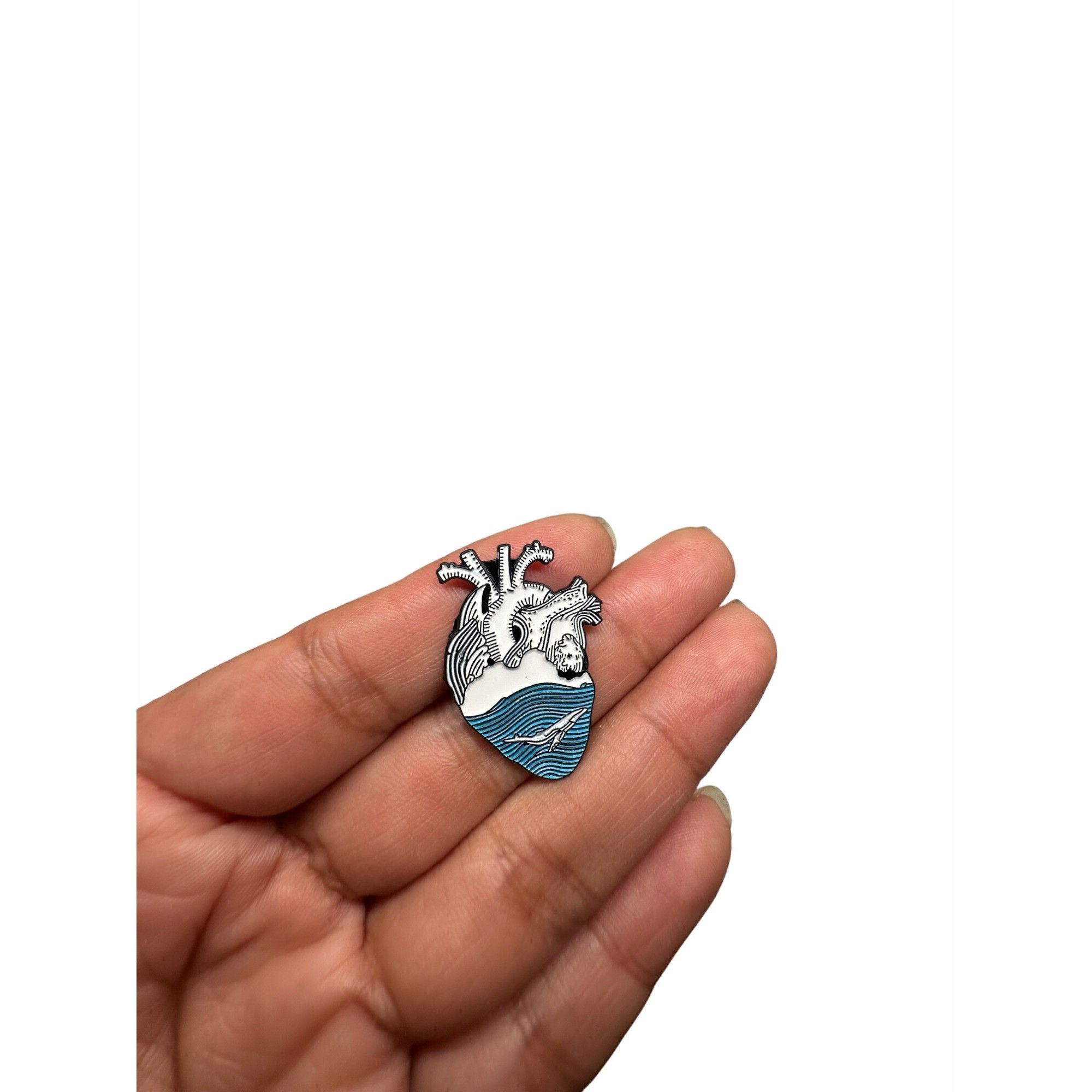 Other 💙New Heart Enamel Pin White Blue Ocean Wave Anatomical Jewe Size ONE SIZE - 2 Thumbnail