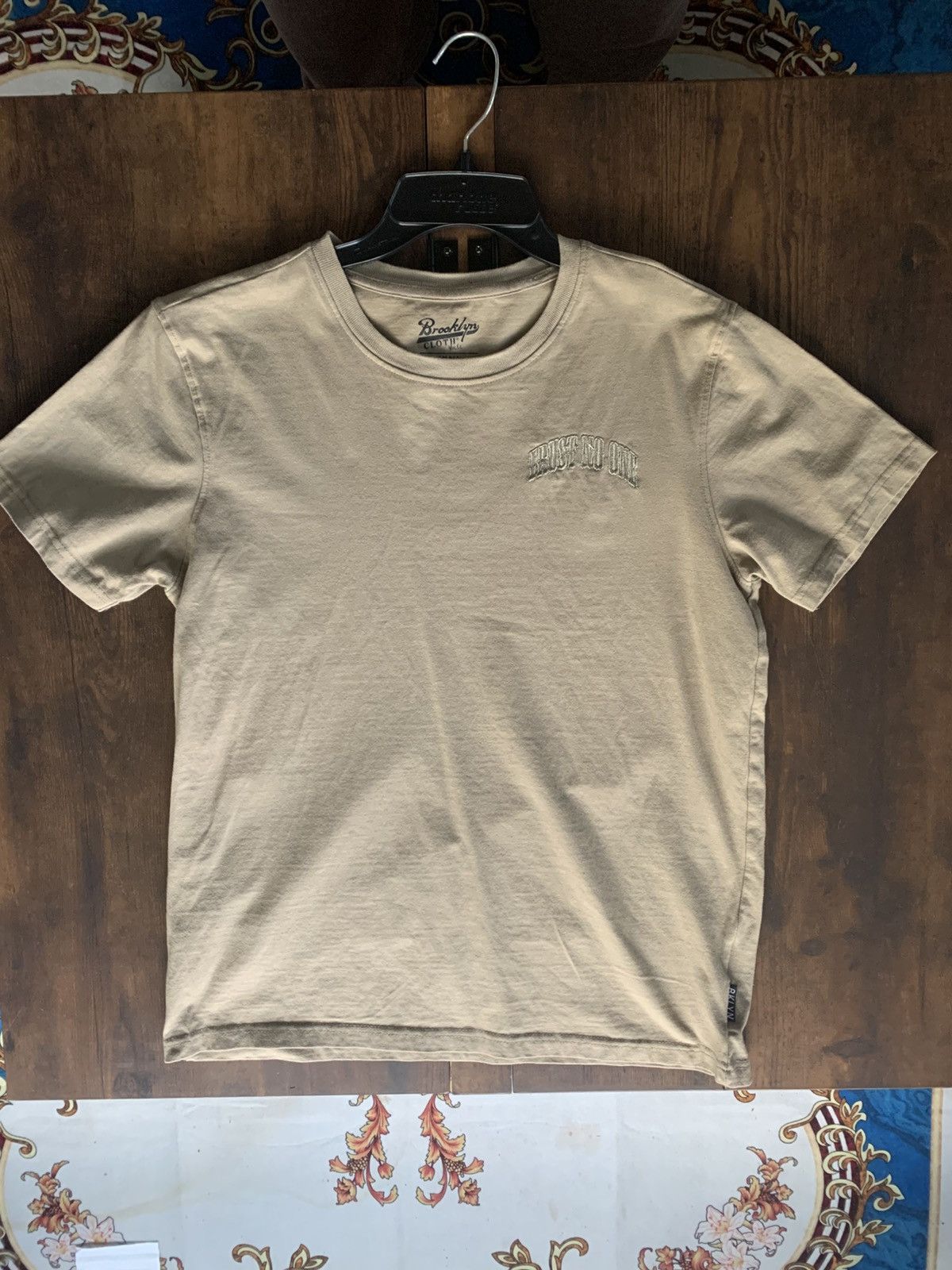 Other Tan and cream Rip Curl t-shirt Size US M / EU 48-50 / 2 - 1 Thumbnail