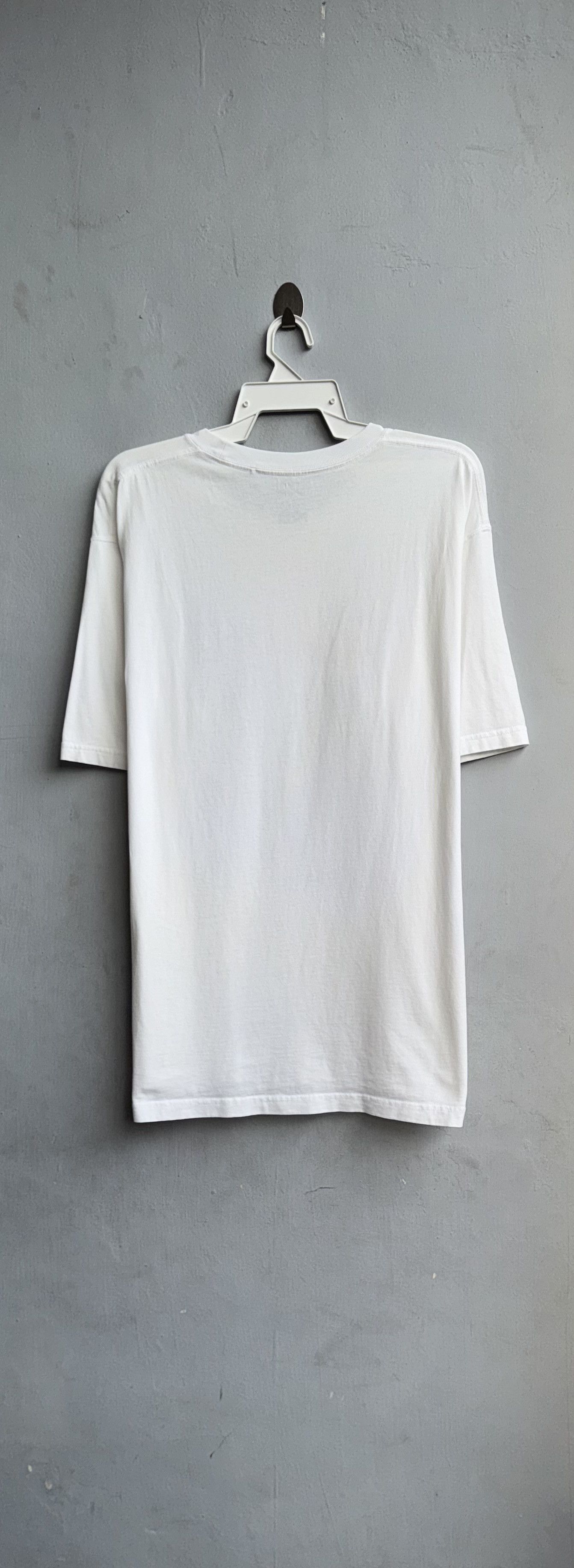 Uniqlo Urban Walls Faile Uniqlo Shirt Size US XL / EU 56 / 4 - 5 Thumbnail