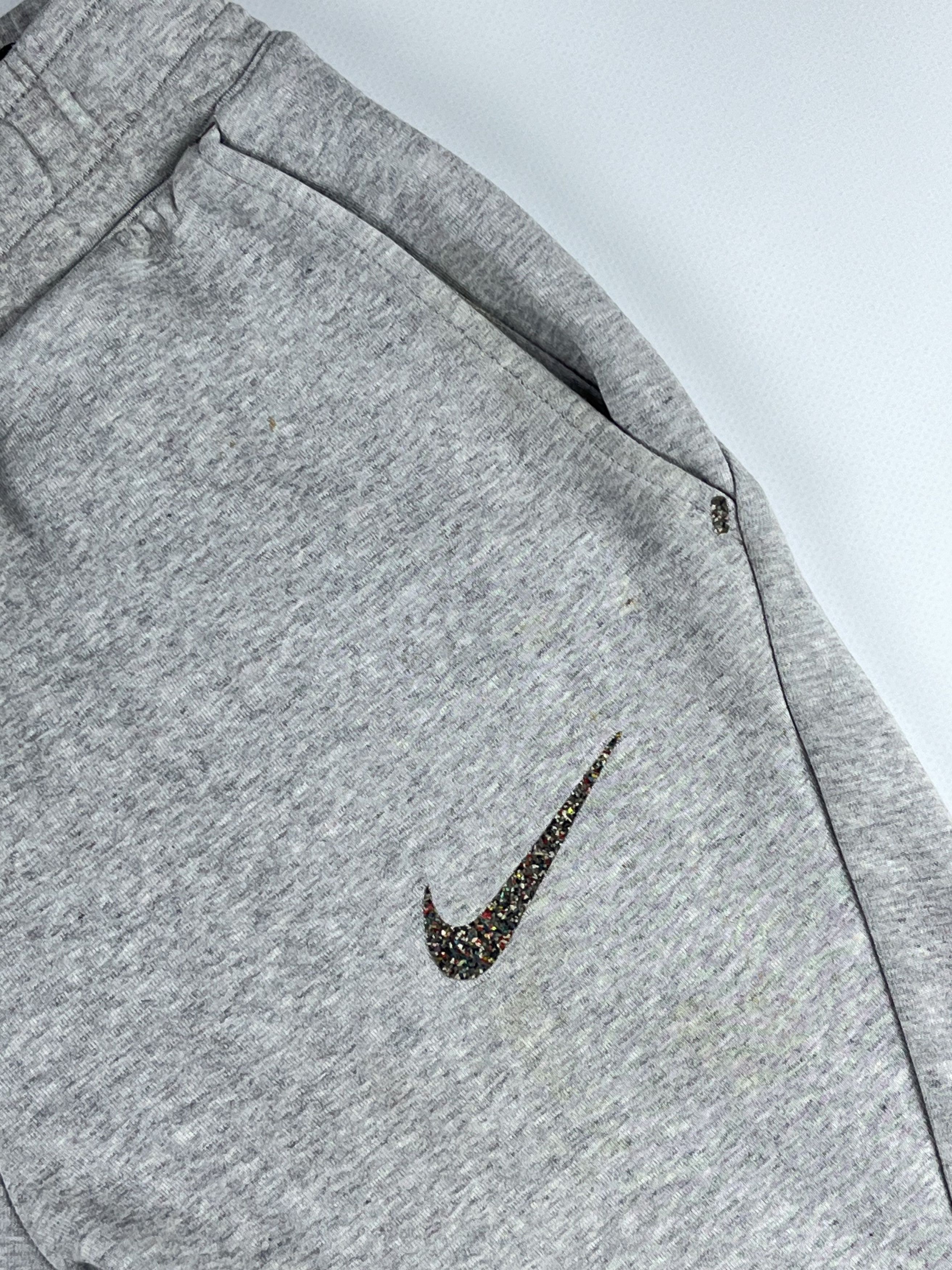 Nike Nike Tech Fleece Pants Size US 31 - 2 Thumbnail