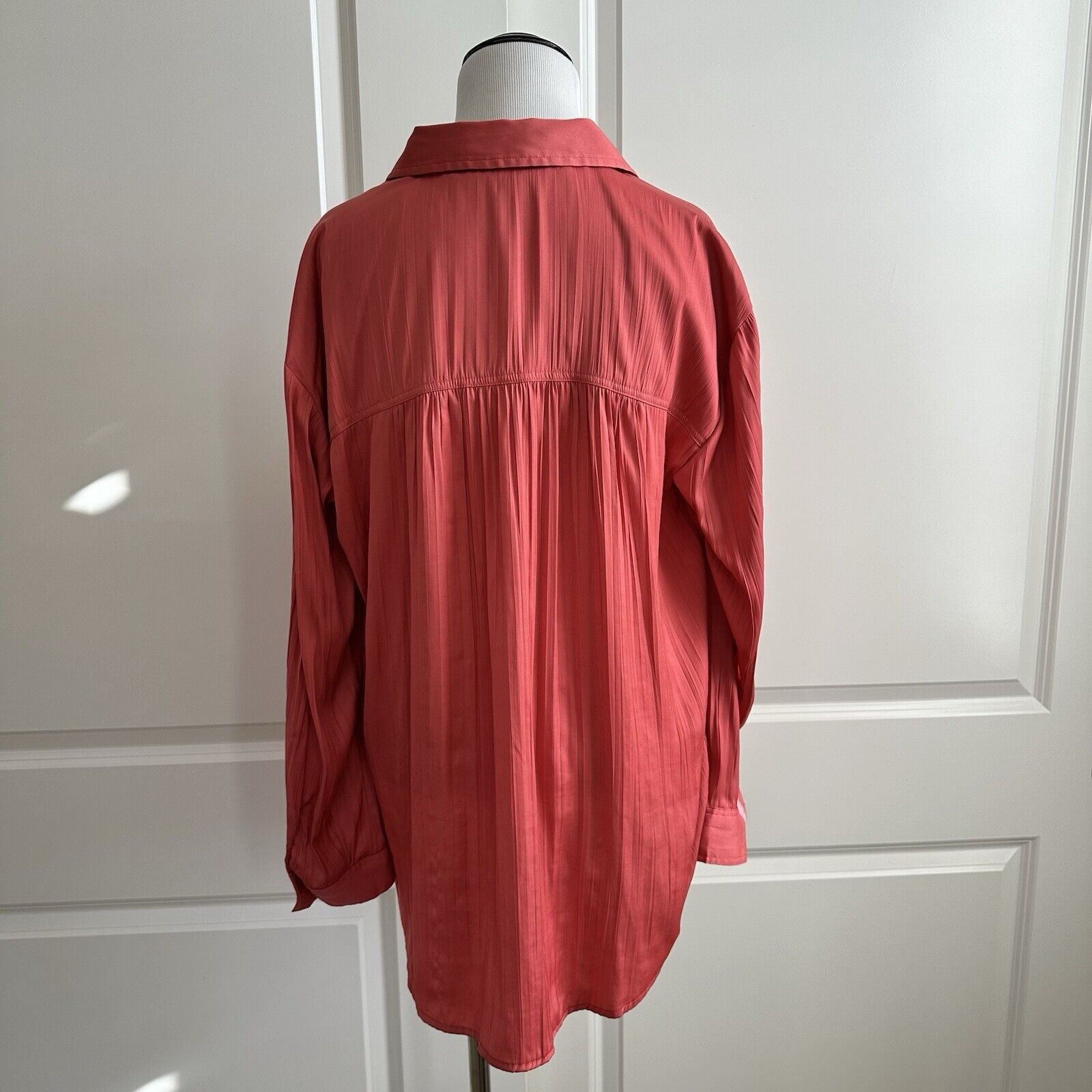 Anthropologie Anthropologie Relaxed Button Down Coral Shirt Women's Size S Size S / US 4 / IT 40 - 10 Thumbnail