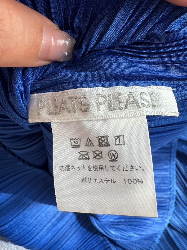 Issey Miyake Issey Miyake size:3 Lightning blue pleated short-sleeved s Size S / US 4 / IT 40 - 6 Thumbnail