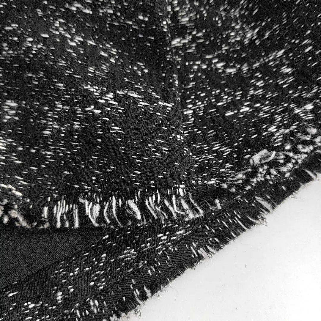 Dior Dior women's midi skirt Size 26" / US 2 / IT 38 - 2 Thumbnail