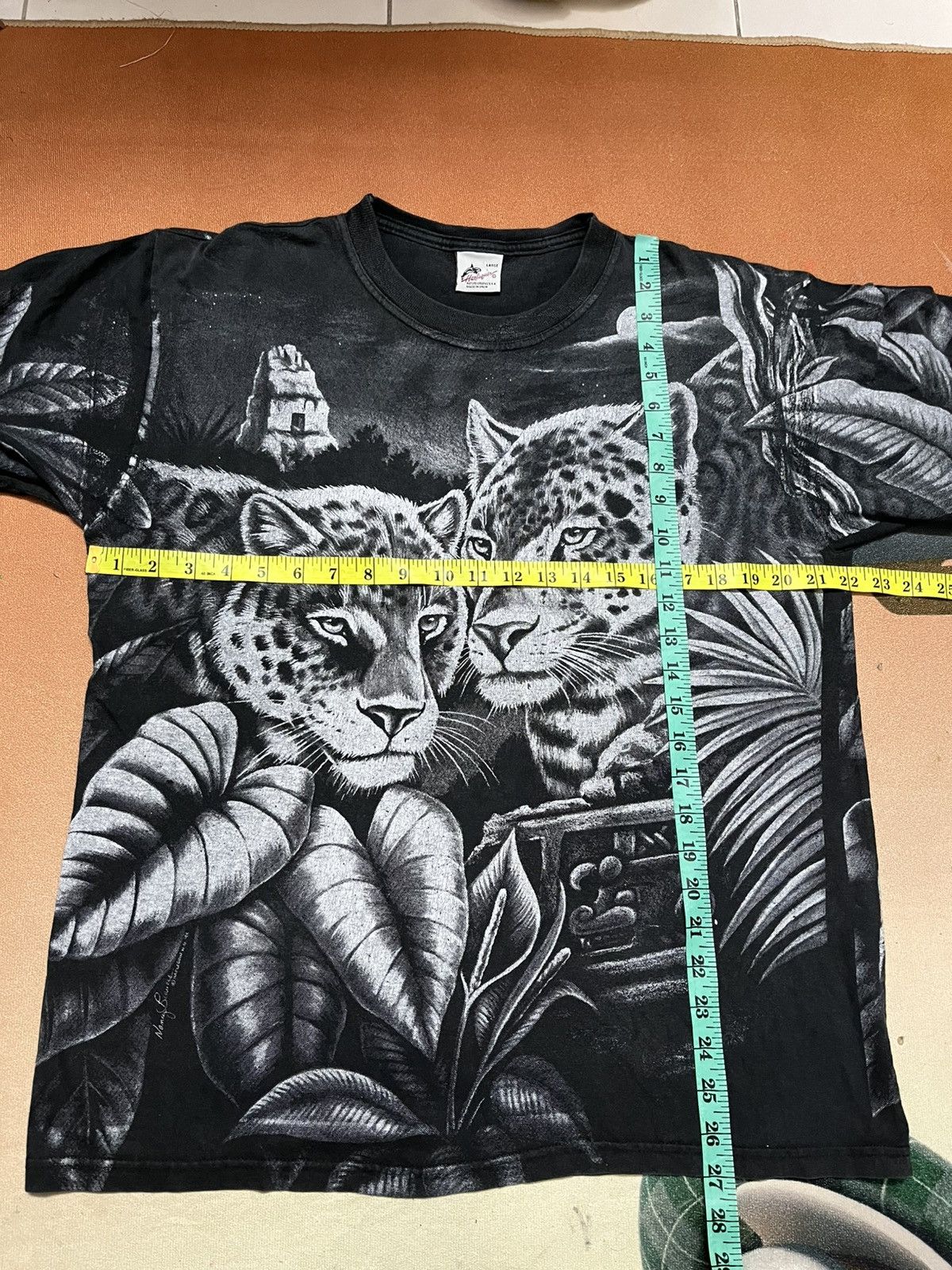 Vintage VINTAGE FULL PRINT ANIMAL T SHIRT Size US L / EU 52-54 / 3 - 8 Thumbnail