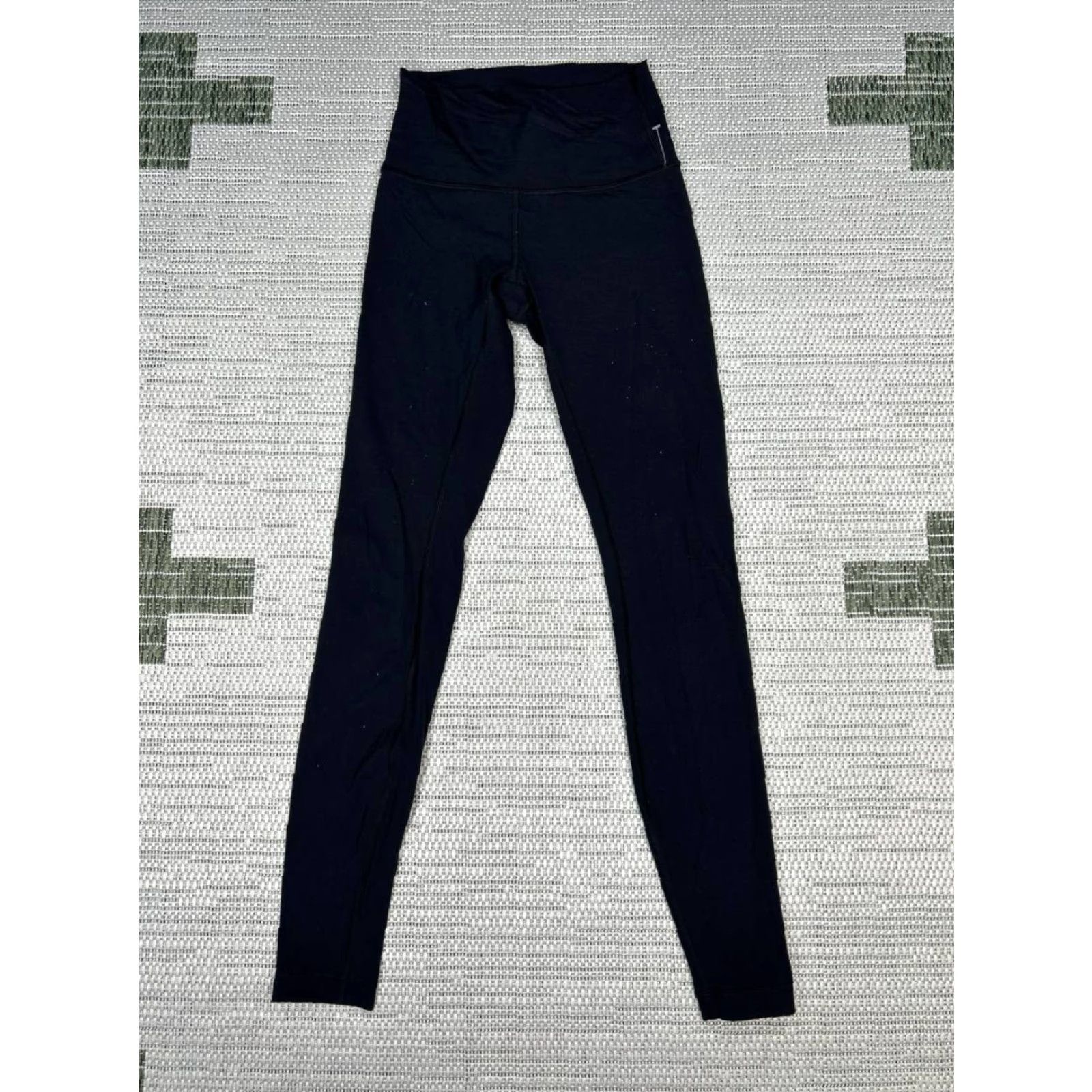 Lululemon Lululemon Wunder Train High Rise 25 Tight Leggings Womens 2 Black Logo Mid Rise Size 26" / US 2 / IT 38 - 2 Thumbnail