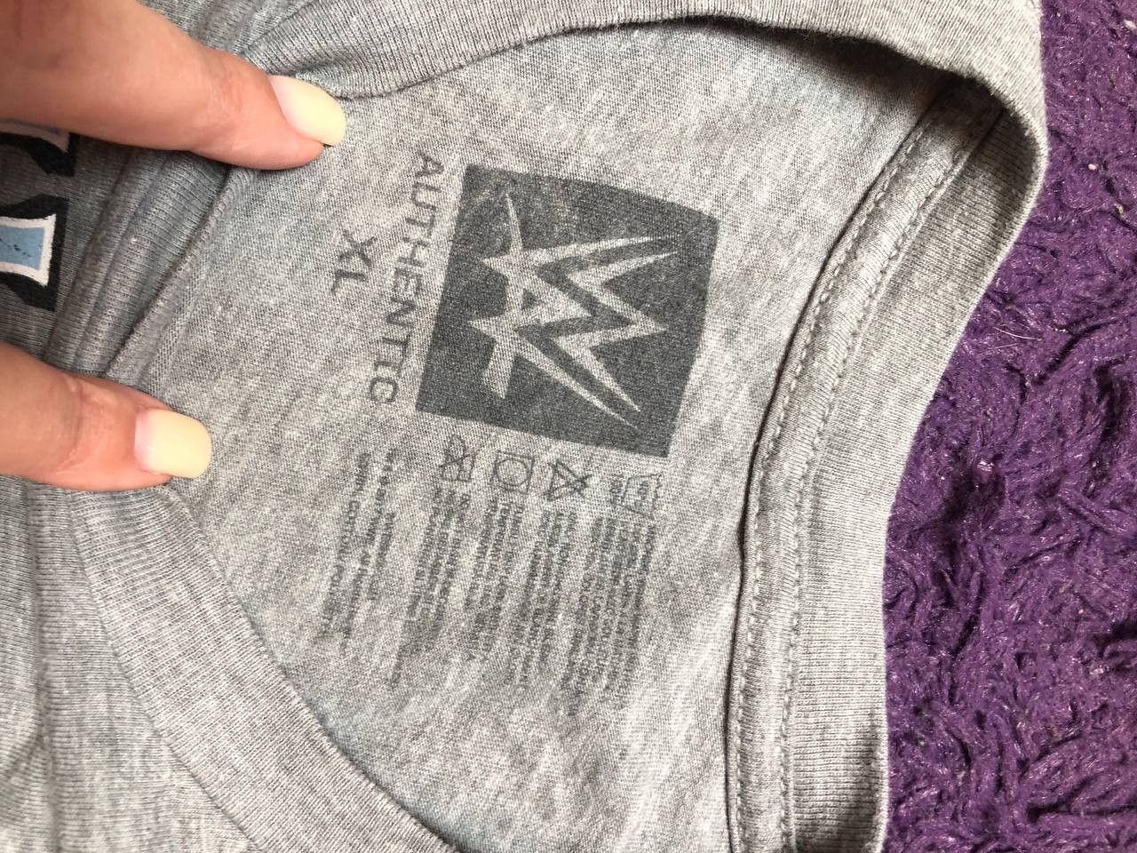 WWE Vintage luxury WWE T-shirt gray big print crazy Y2K Size US XL / EU 56 / 4 - 2 Thumbnail