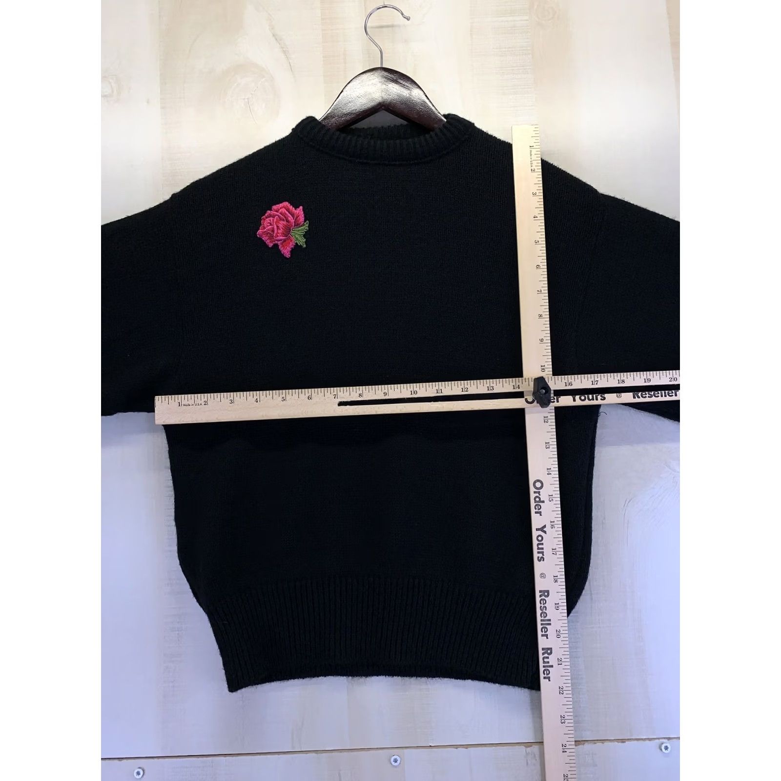 Vintage Vintage Picket & Post Black Knit Rose Embroidered Sweater Petites S Size S / US 4 / IT 40 - 4 Thumbnail