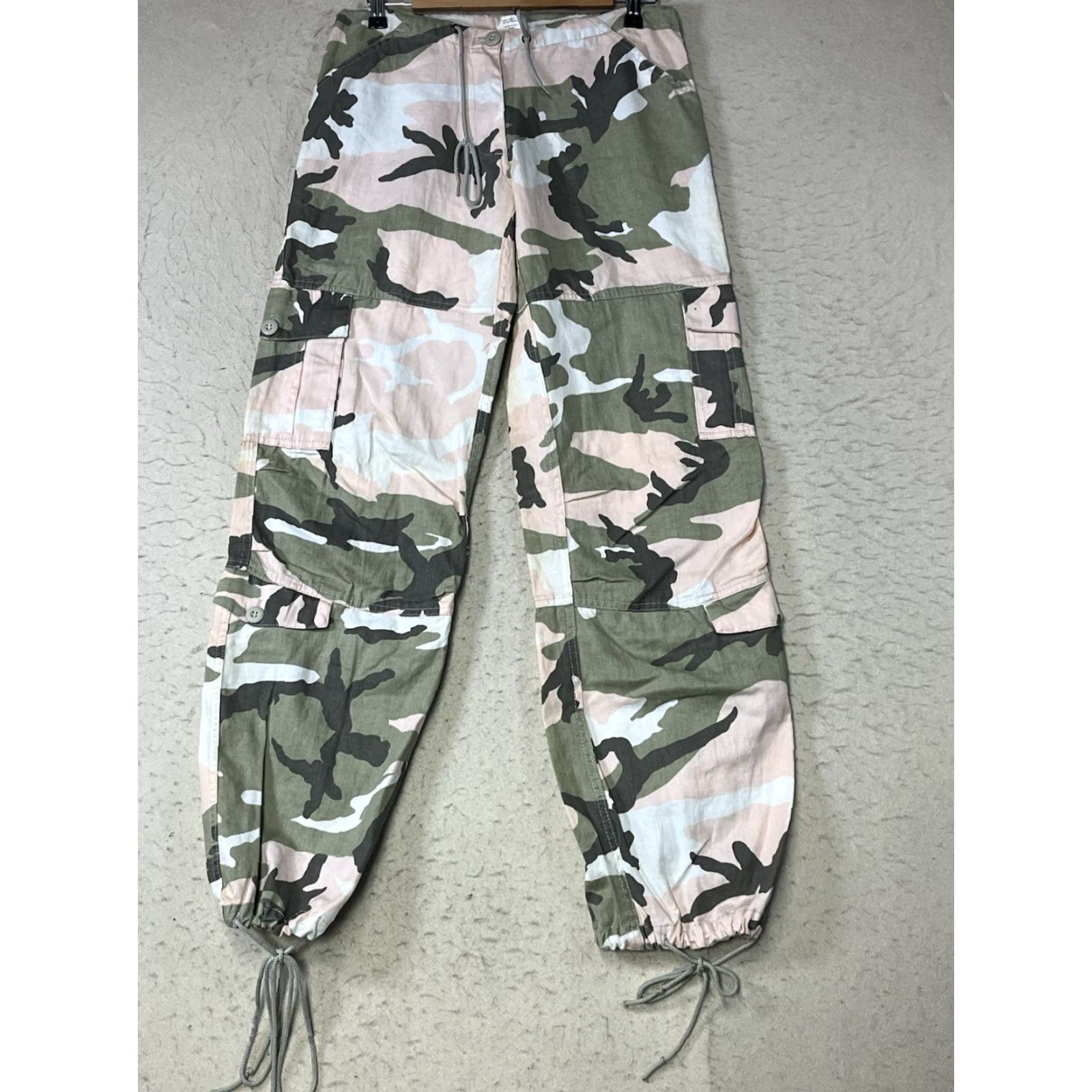 Rothco Rothco Pants Cargo Women XS Multicolor Light Green Pastel Pink Camo Cargo Pants Women XS Size 26" / US 2 / IT 38 - 2 Thumbnail