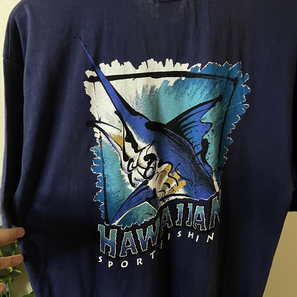 Vintage 1990s Crazy Shirt Hawaiian Sport Fishing T Shirt Size US L / EU 52-54 / 3 - 2 Thumbnail