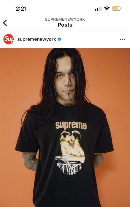 Supreme Supreme Kiss Tee | Grailed