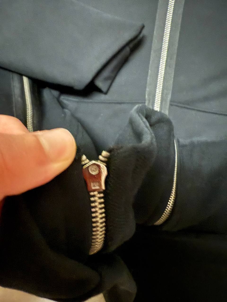 Moschino Moschino zip hoodie double zip Size US L / EU 52-54 / 3 - 3 Thumbnail