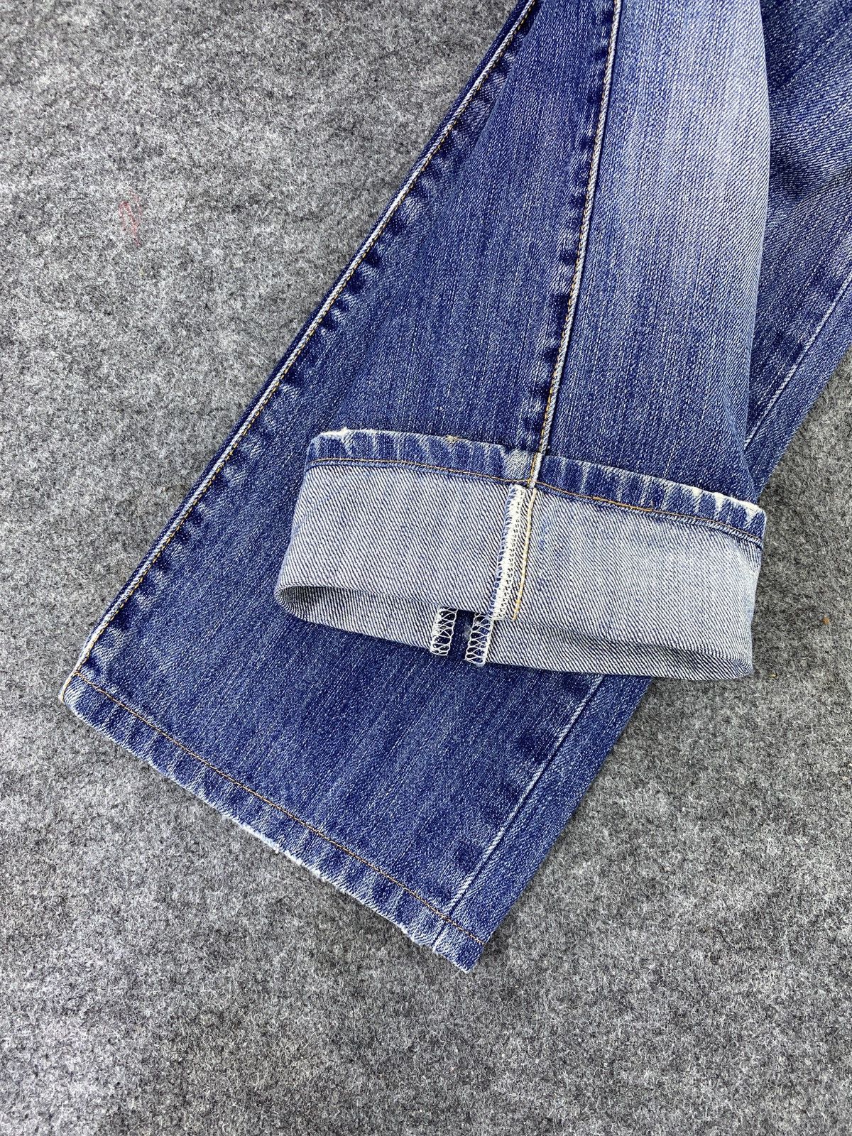 Jean × Levi's × Vintage Vintage Levis 501 Blue Wash Jeans - J966 Size US 29 - 9 Thumbnail