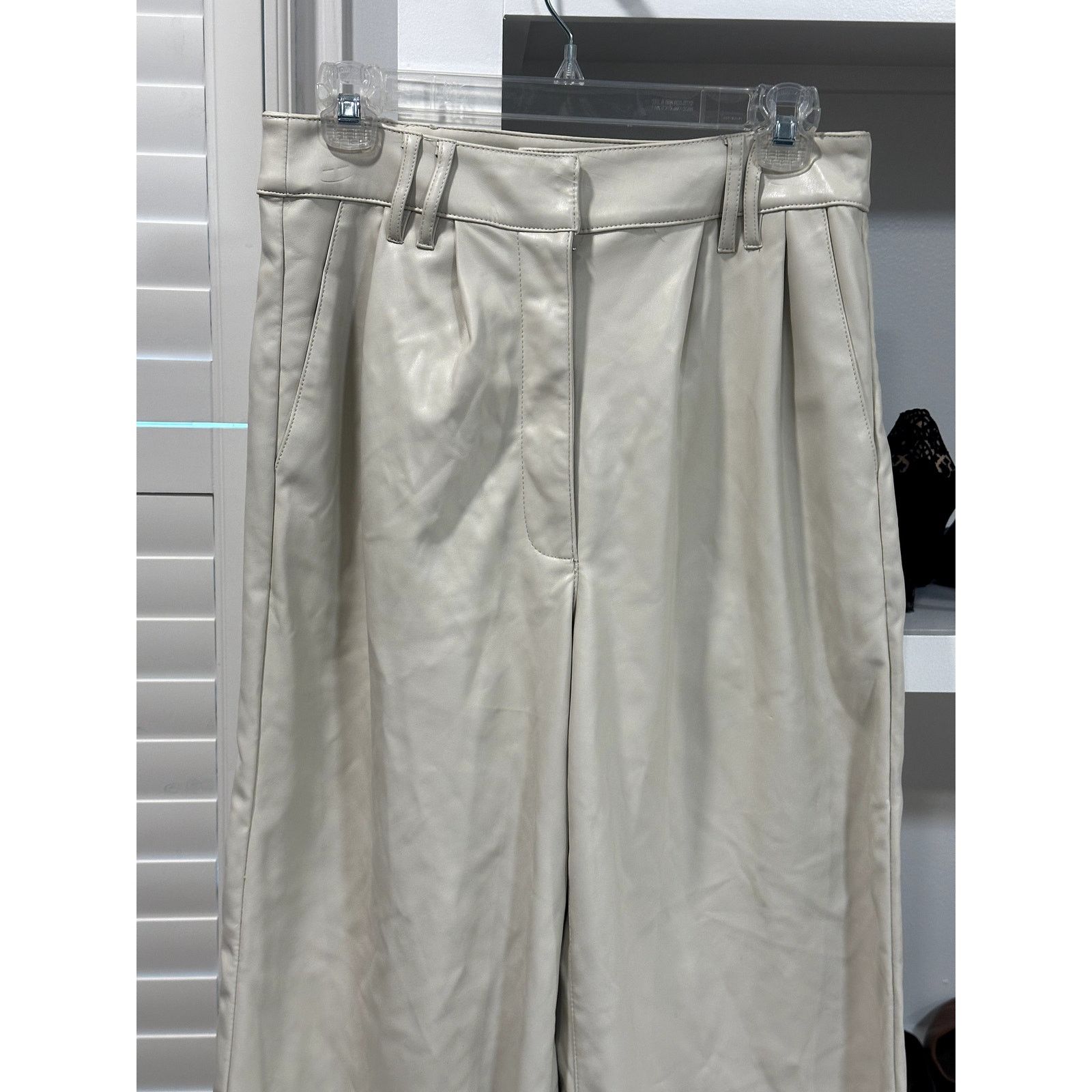 Topshop Topshop Faux Leather Super Wide Leg Tailored Pants Ecru 6 Size 28" / US 6 / IT 42 - 3 Thumbnail