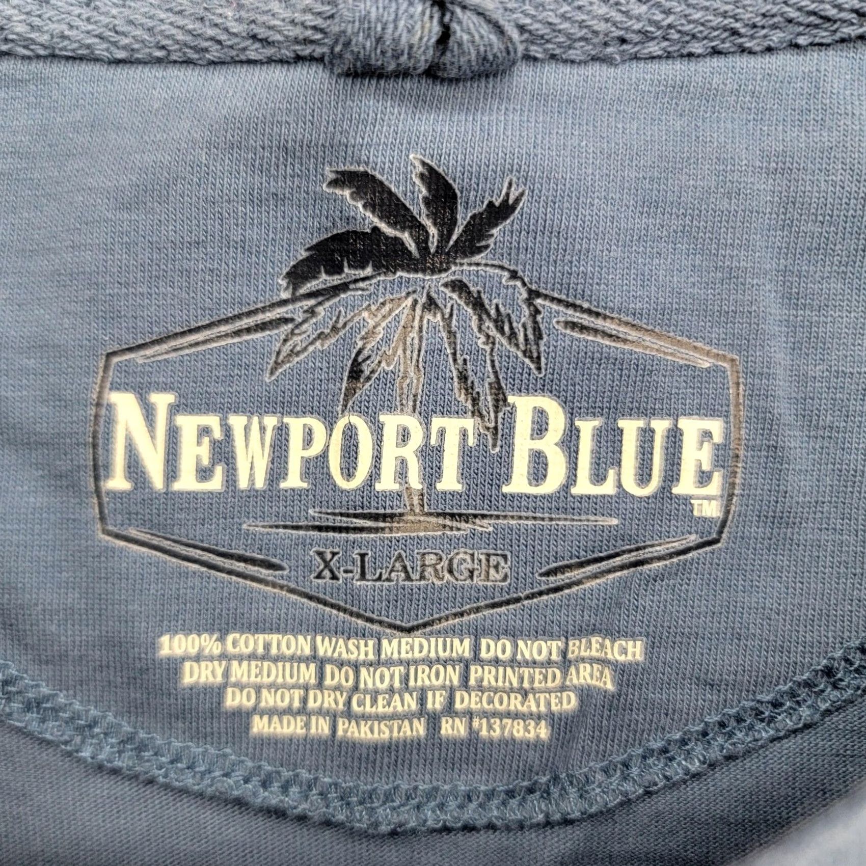 Vintage Newport Blue Shirt Mens XL Blue Palm Trees Beach Graphic T-Shirt Tee Casual Size US XL / EU 56 / 4 - 3 Thumbnail