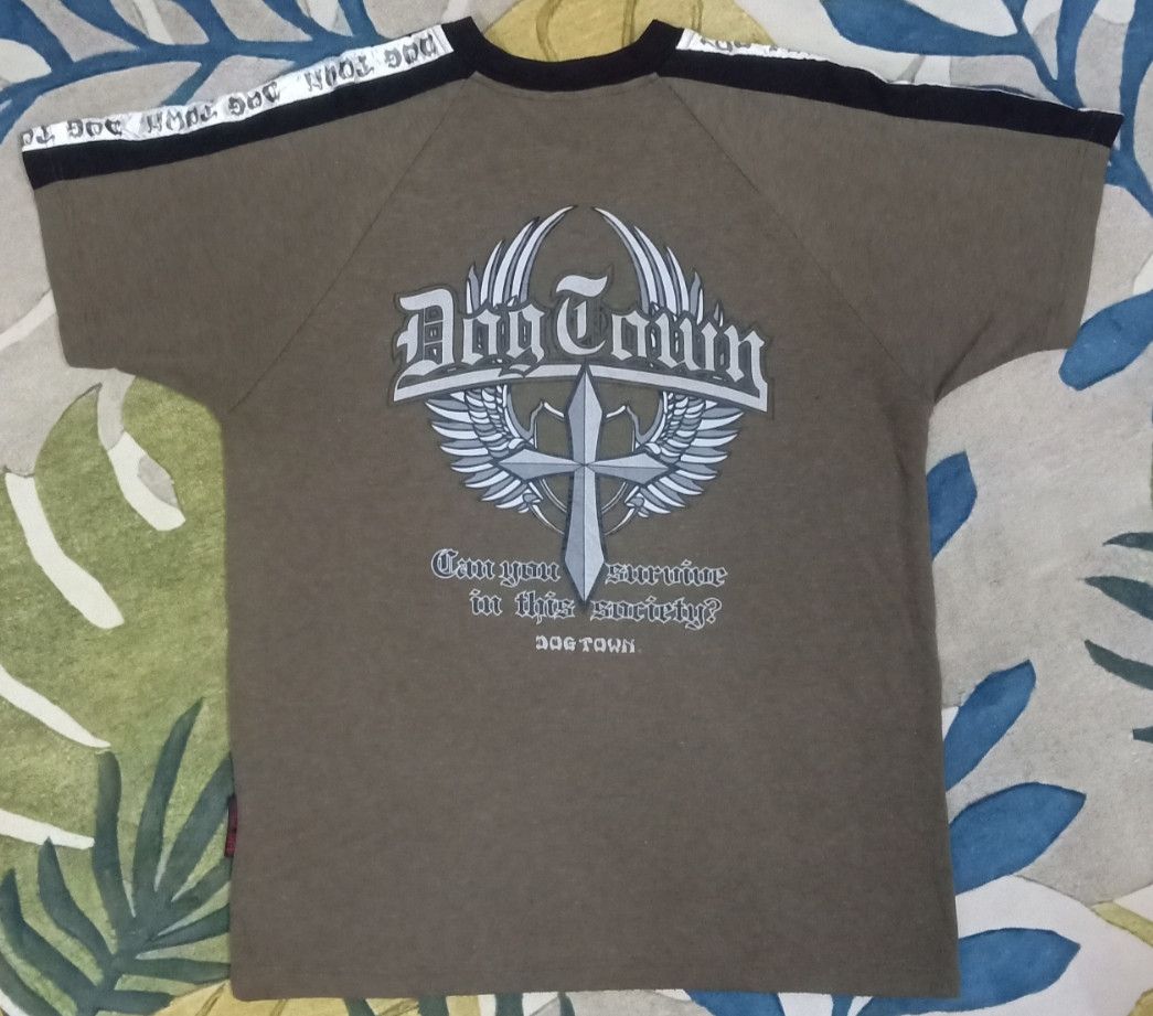 Dogtown DogTown V Neck T-shirt Size US L / EU 52-54 / 3 - 13 Thumbnail