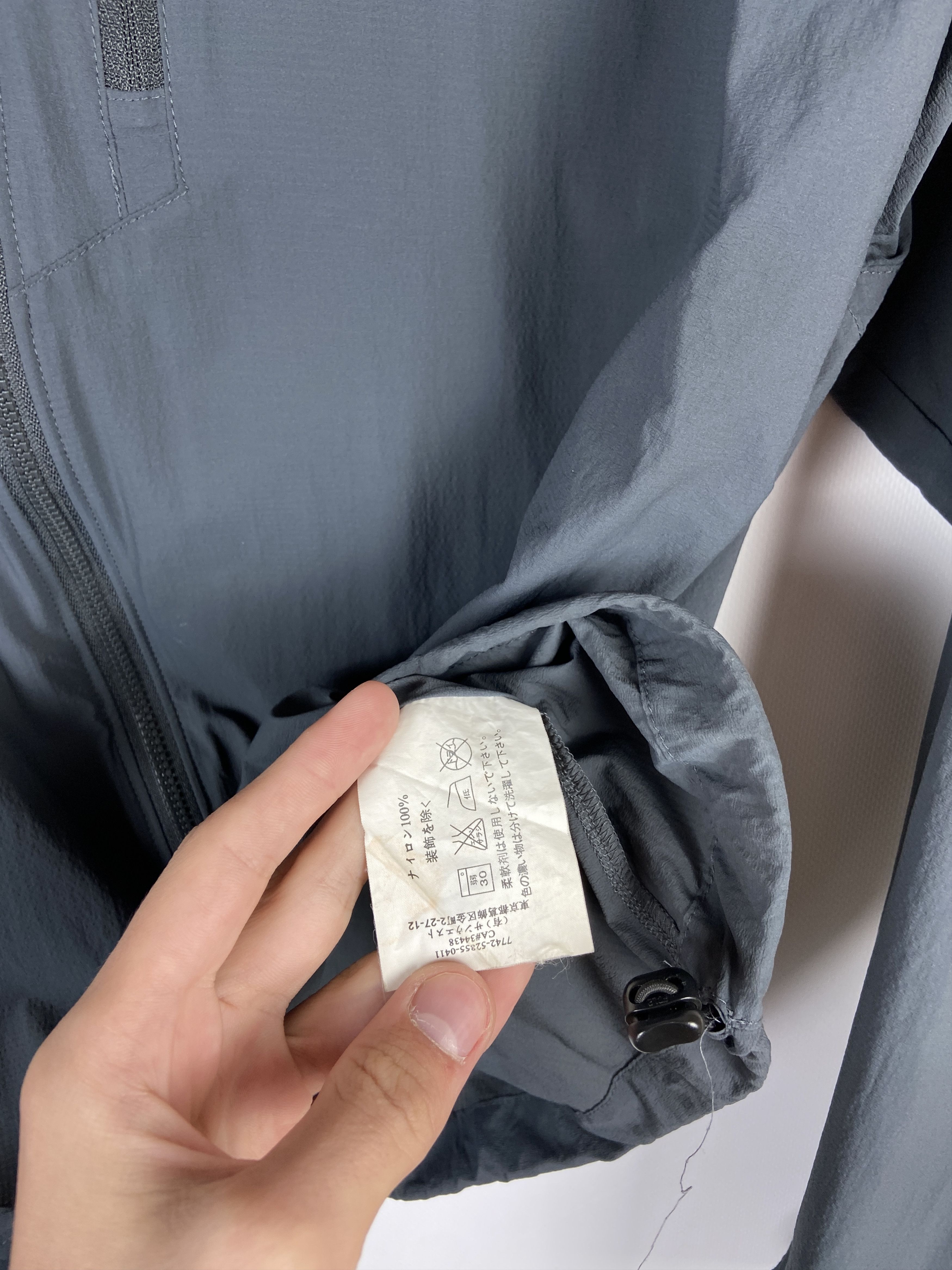 Arc'teryx Vintage Y2K Arcteryx Light Jacket Size US L / EU 52-54 / 3 - 9 Thumbnail