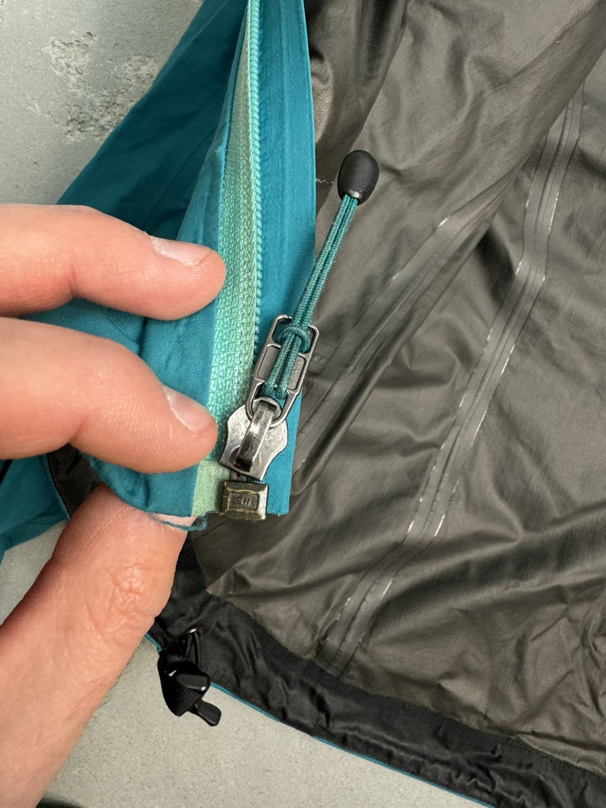 Arc'teryx Vintage Arc’teryx Paclite Shell Jacket Size XS / US 0-2 / IT 36-38 - 9 Thumbnail