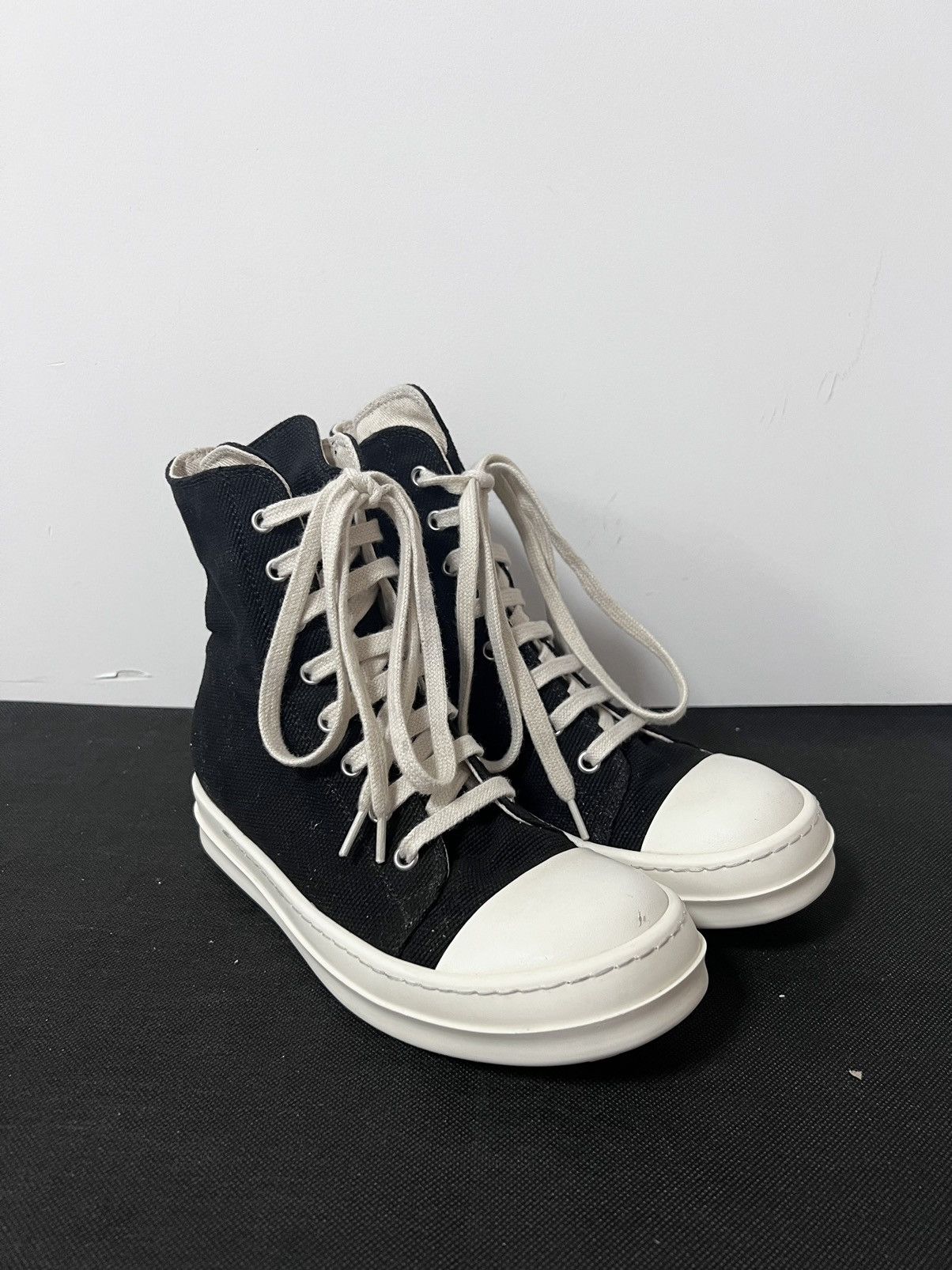 Rick Owens Drkshdw Rick owens drkshdw ramones high top sneakers sz35.5 Size US 5.5 / IT 35.5 - 5 Thumbnail