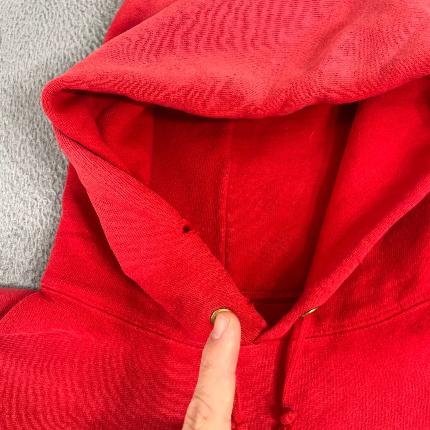 Champion VINTAGE Champion Reverse Weave Hoodie Mens L Red 80s Distressed Sweatshirt Size US L / EU 52-54 / 3 - 6 Thumbnail