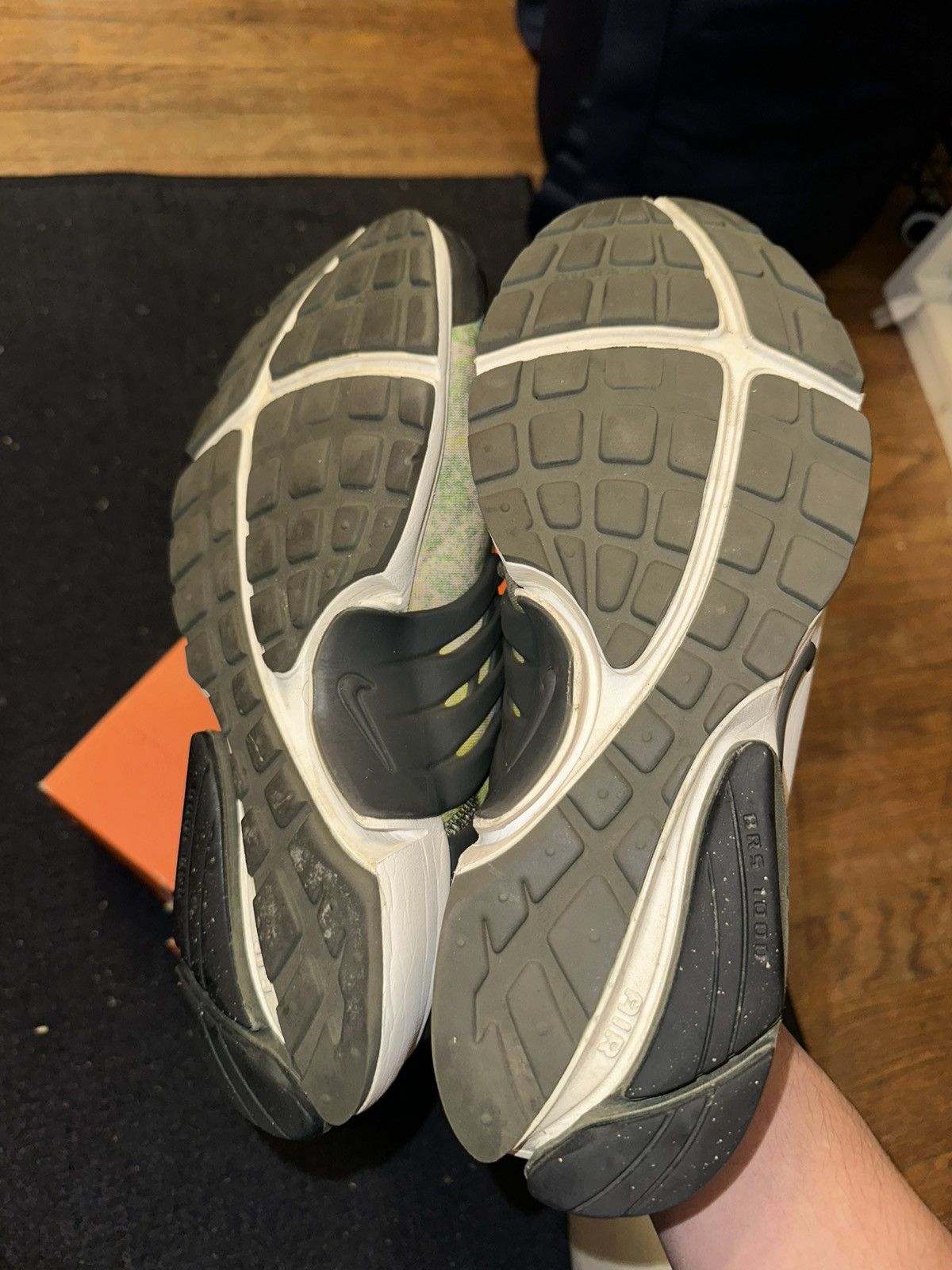 Nike Nike Air Presto Size US 10 / EU 43 - 5 Thumbnail