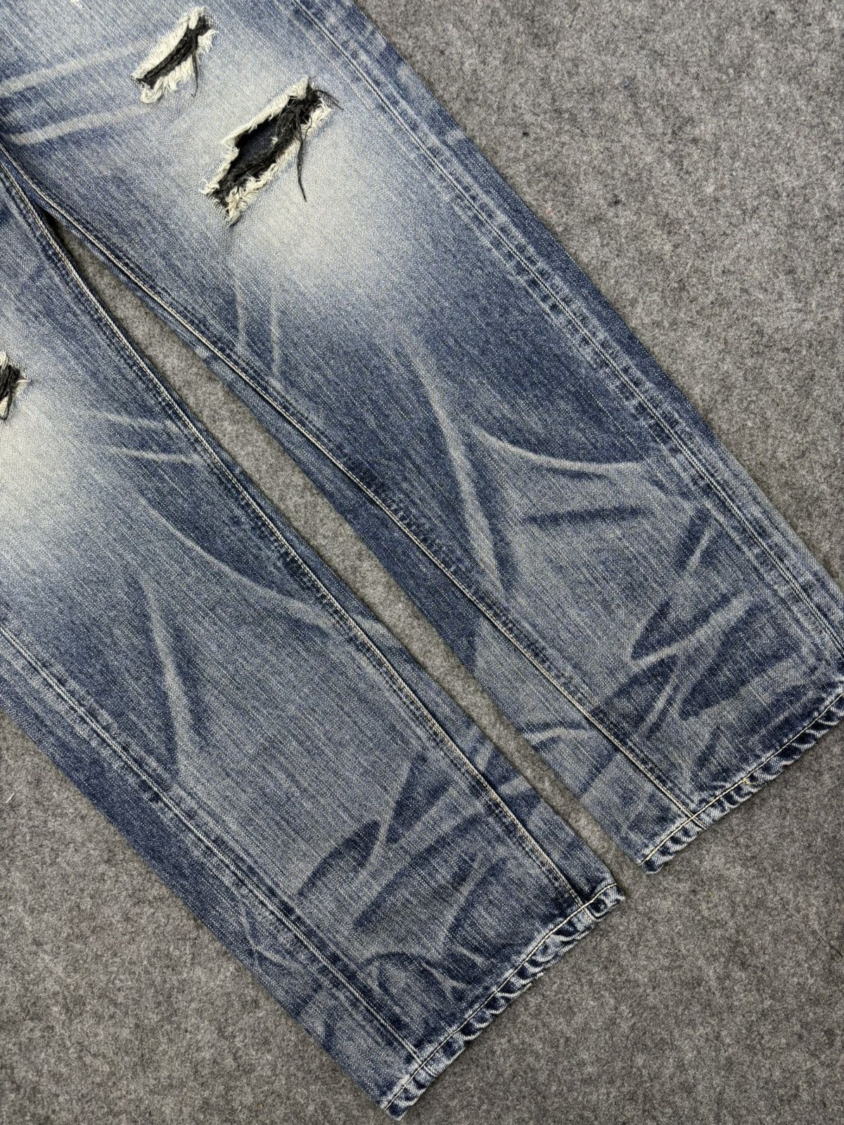 Edwin 💥Full Character X Distressed💥Edwin Distressed Denim F846 Size US 34 / EU 50 - 8 Thumbnail