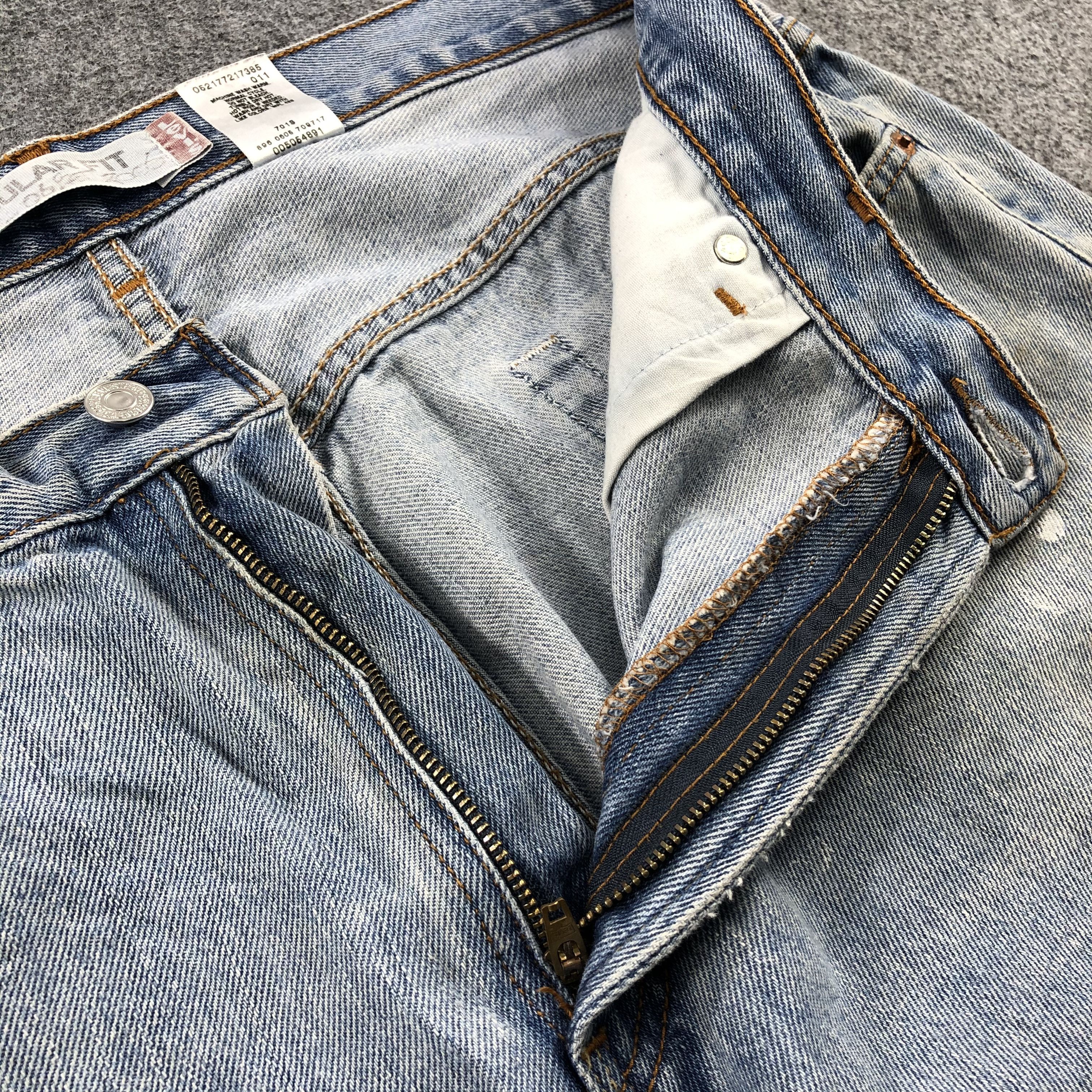 Levi's × Vintage Vintage Light Wash Levis 505 Jeans-JM1391 Size US 36 / EU 52 - 7 Thumbnail