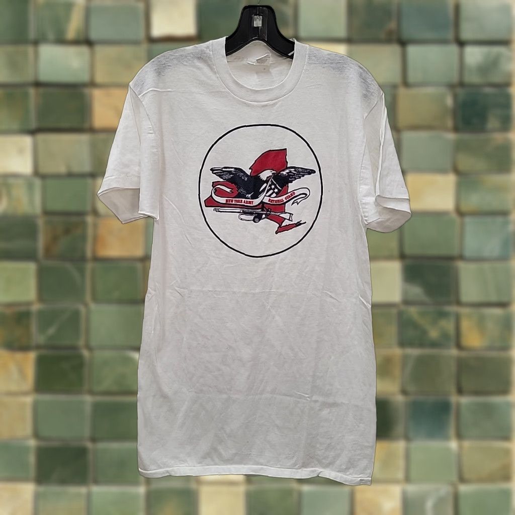 Fruit Of The Loom VINTAGE Fruit Of The Loom 60s New York Army National Guard Graphic Shirt XL Men White Short Sleeve Cotton Logo Size US XL / EU 56 / 4 - 1 Thumbnail