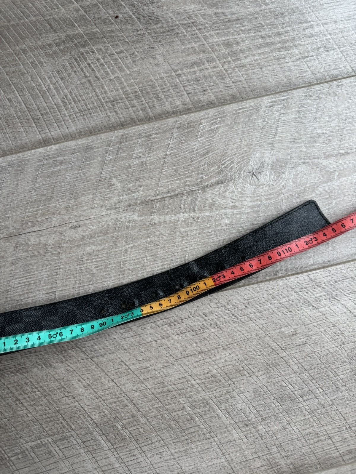 Louis Vuitton Belt Black Leather LV Logo Buckle