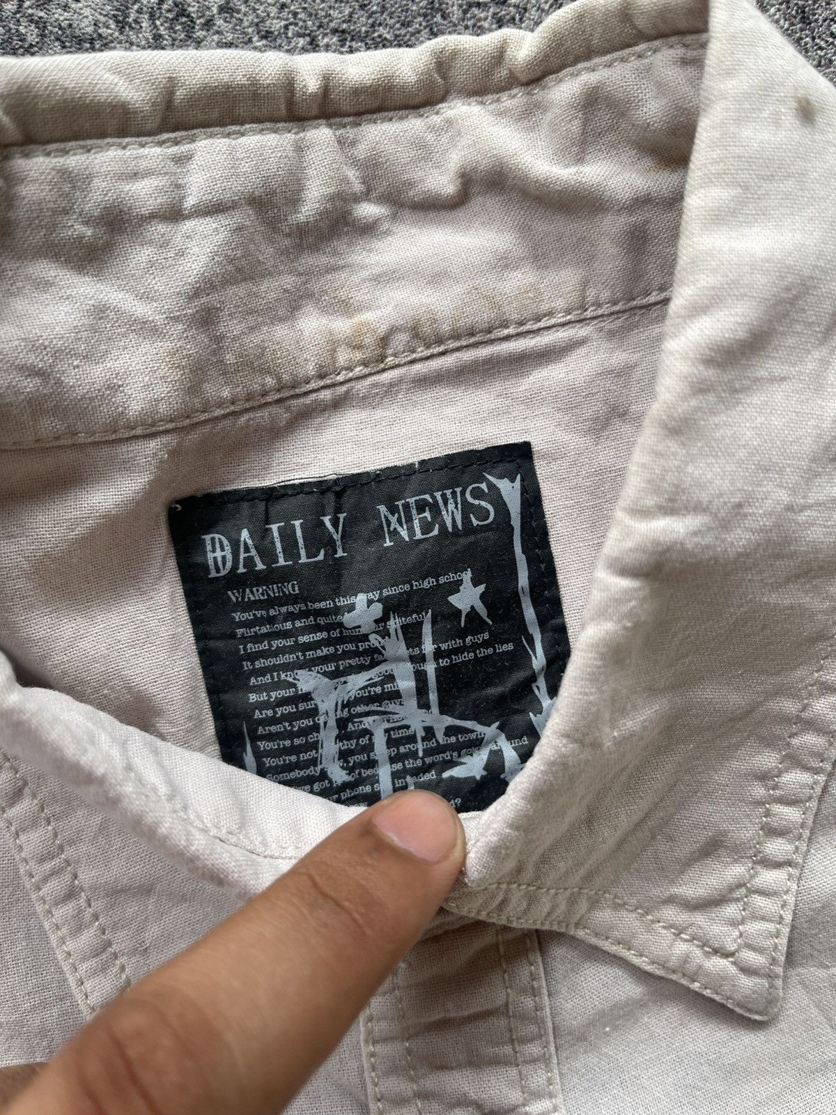 Japanese Brand Y2K Daily news ifsixwasnine shirt Size US M / EU 48-50 / 2 - 8 Thumbnail