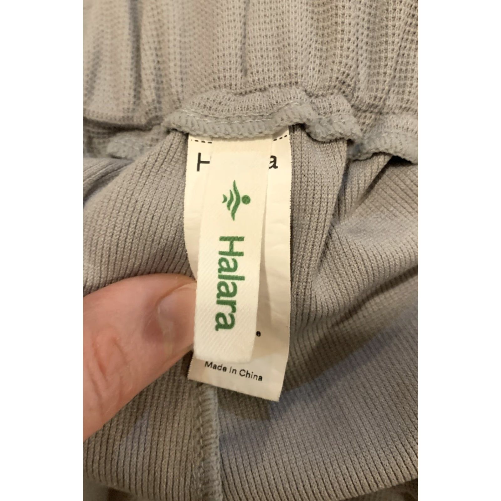 Vintage Halara Pants Womens Petite Gray High Rise Pull On Wide-Leg Pockets Stretch Knit 26 Inseam Casual Workwear Size 36" / US 14 / IT 50 - 3 Thumbnail