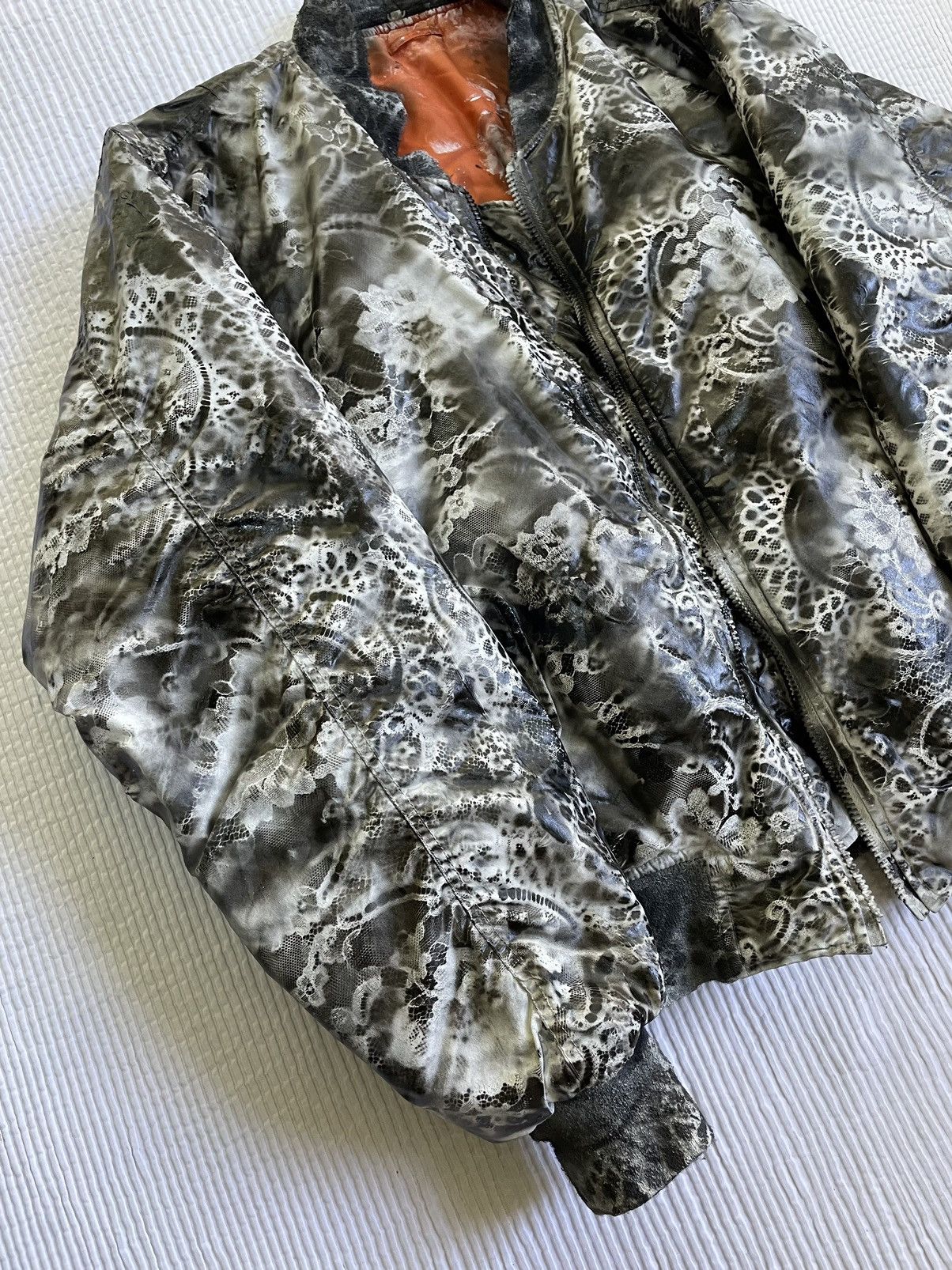 Handmade MA-1 Bomber in Floral Nior Size US XL / EU 56 / 4 - 3 Thumbnail
