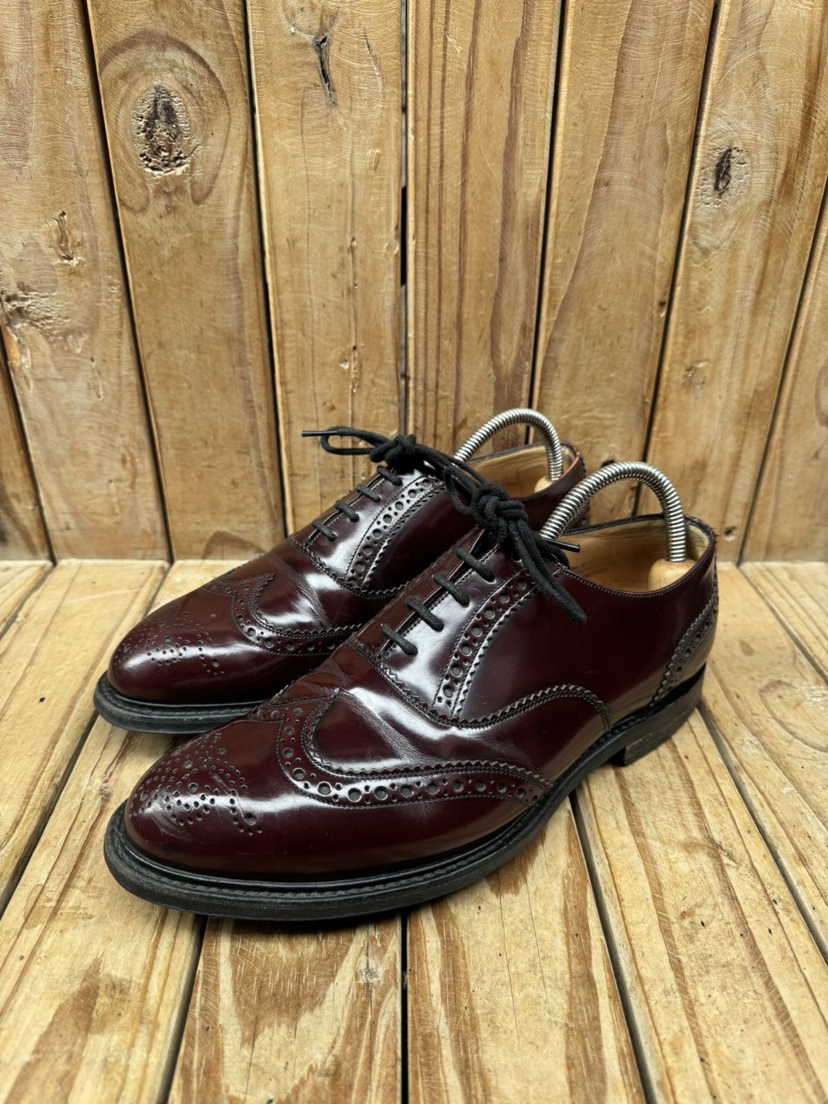 Church's Church’s ‘WAREHAM’ brown wingtip brogue Mens shoes US 8 F Size US 8 / EU 41 - 1 Thumbnail