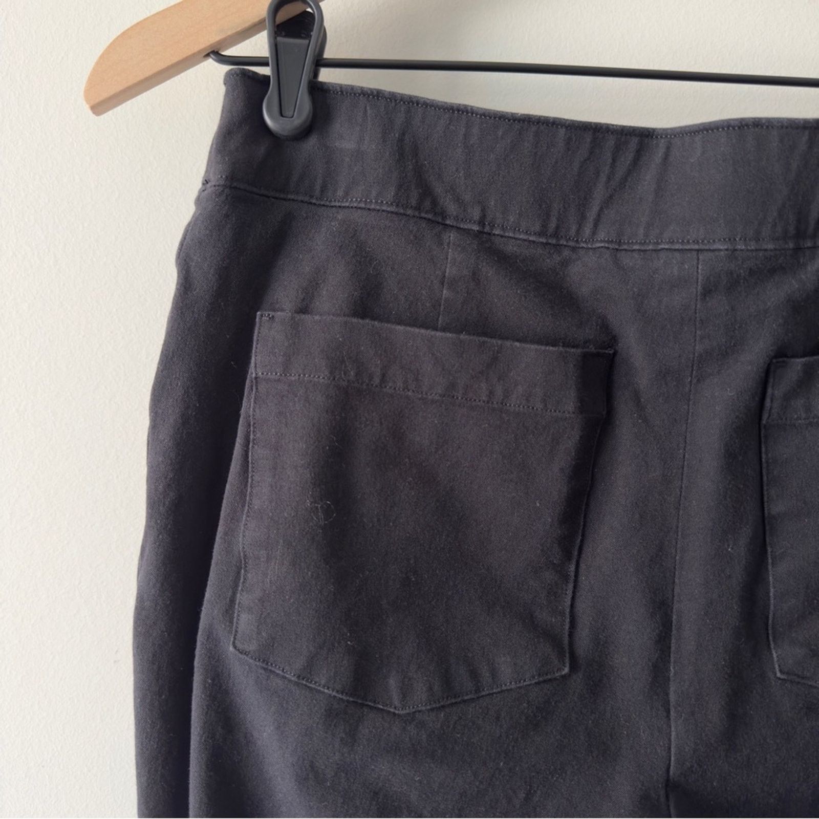 Spanx SPANX Black Stretch Chinos straight leg solid back pockets L Size 31" - 5 Thumbnail