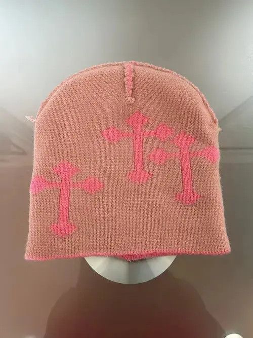 VIBE Gothic Cross Beanie (bubble gum pink) Size ONE SIZE - 2 Thumbnail