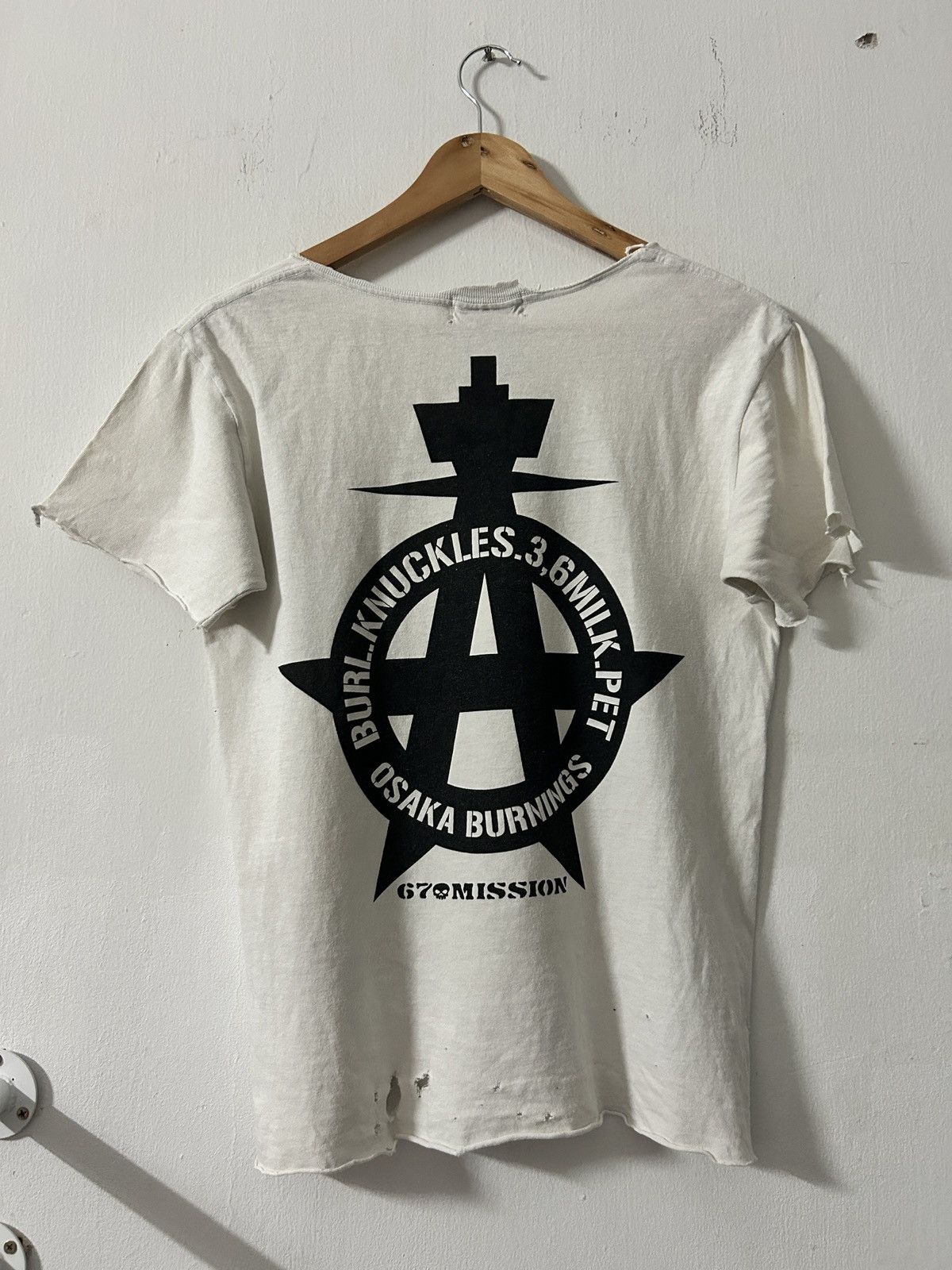 Band Tees Vintage 67 Mission Distressed Punk Band Sex Pistol Font Size US S / EU 44-46 / 1 - 8 Thumbnail