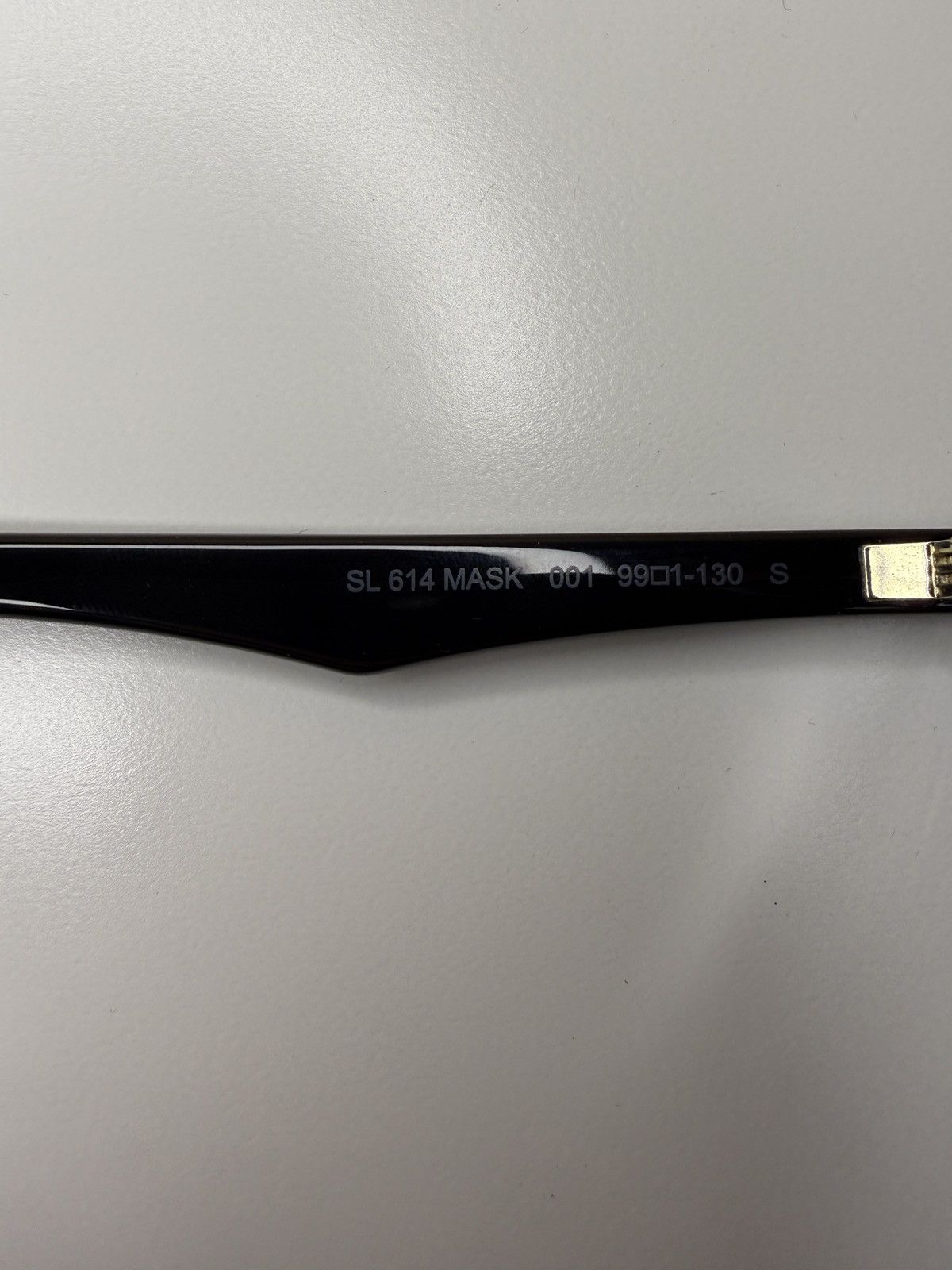 Saint Laurent Paris Saint Laurent 614 Mask 001 Size ONE SIZE - 11 Thumbnail
