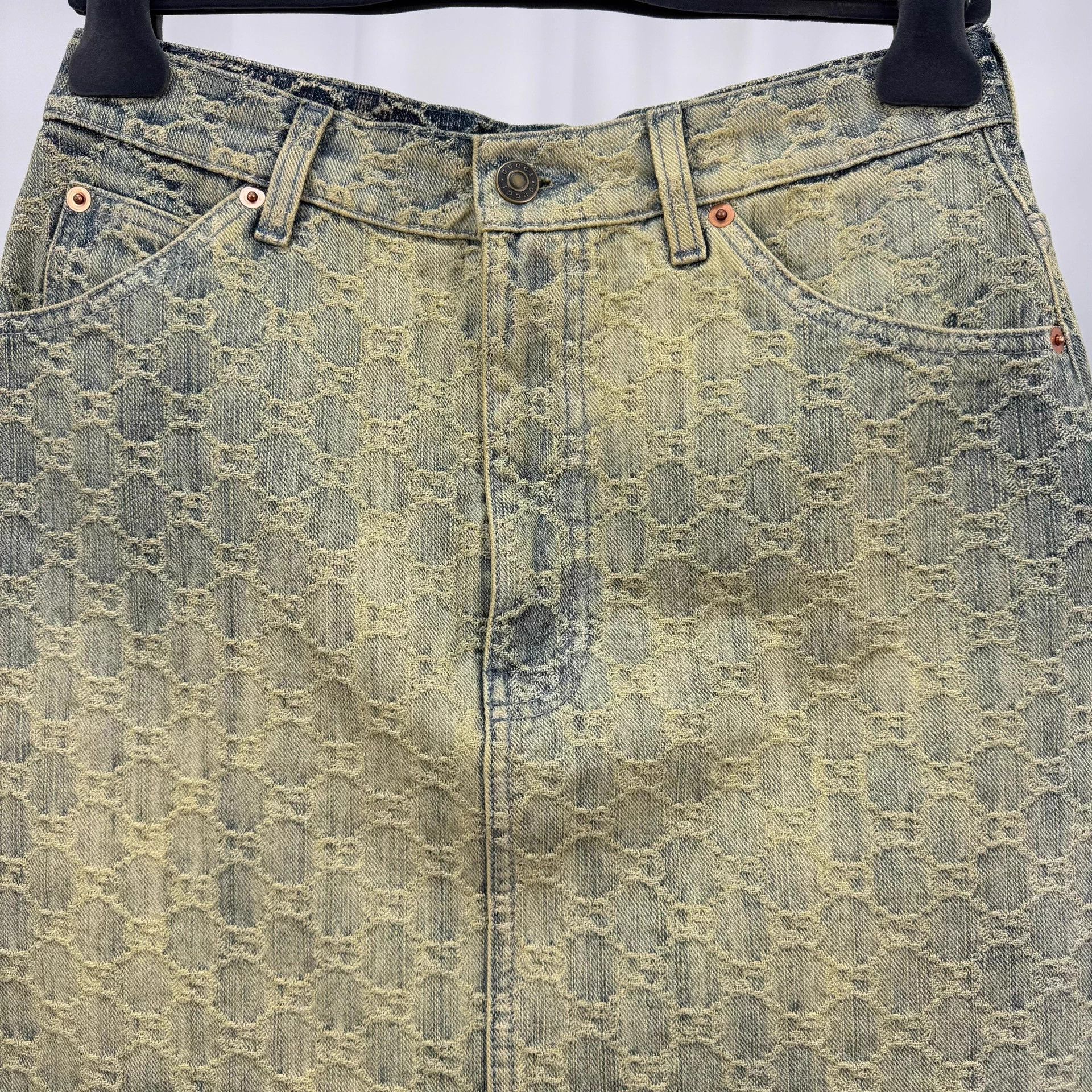 Gucci Gucci GG Monogram Washed Denim Skirt Women's Size 40 New Size 27" / US 4 / IT 40 - 3 Thumbnail